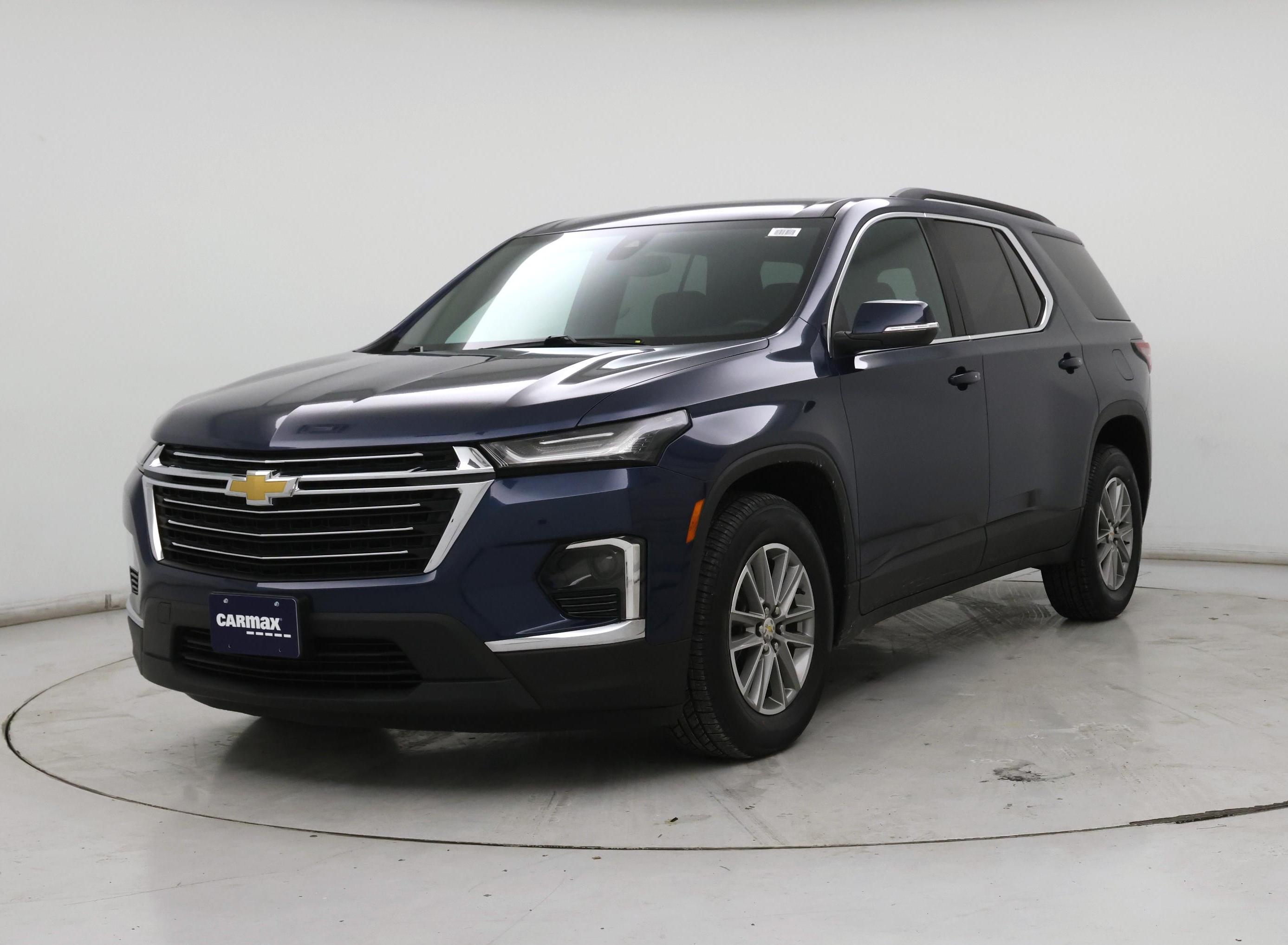 Thumbnail: 2023 Chevrolet Traverse - 4