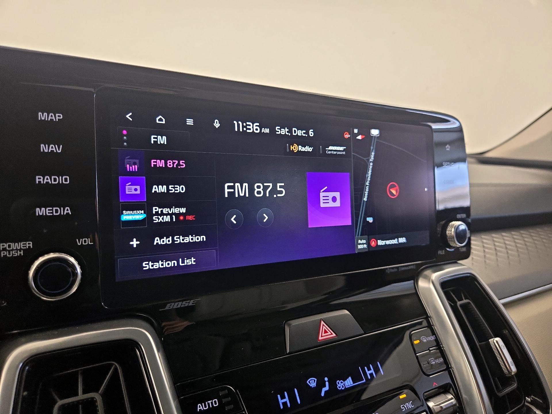 Thumbnail: 2023 Kia Sorento - 16