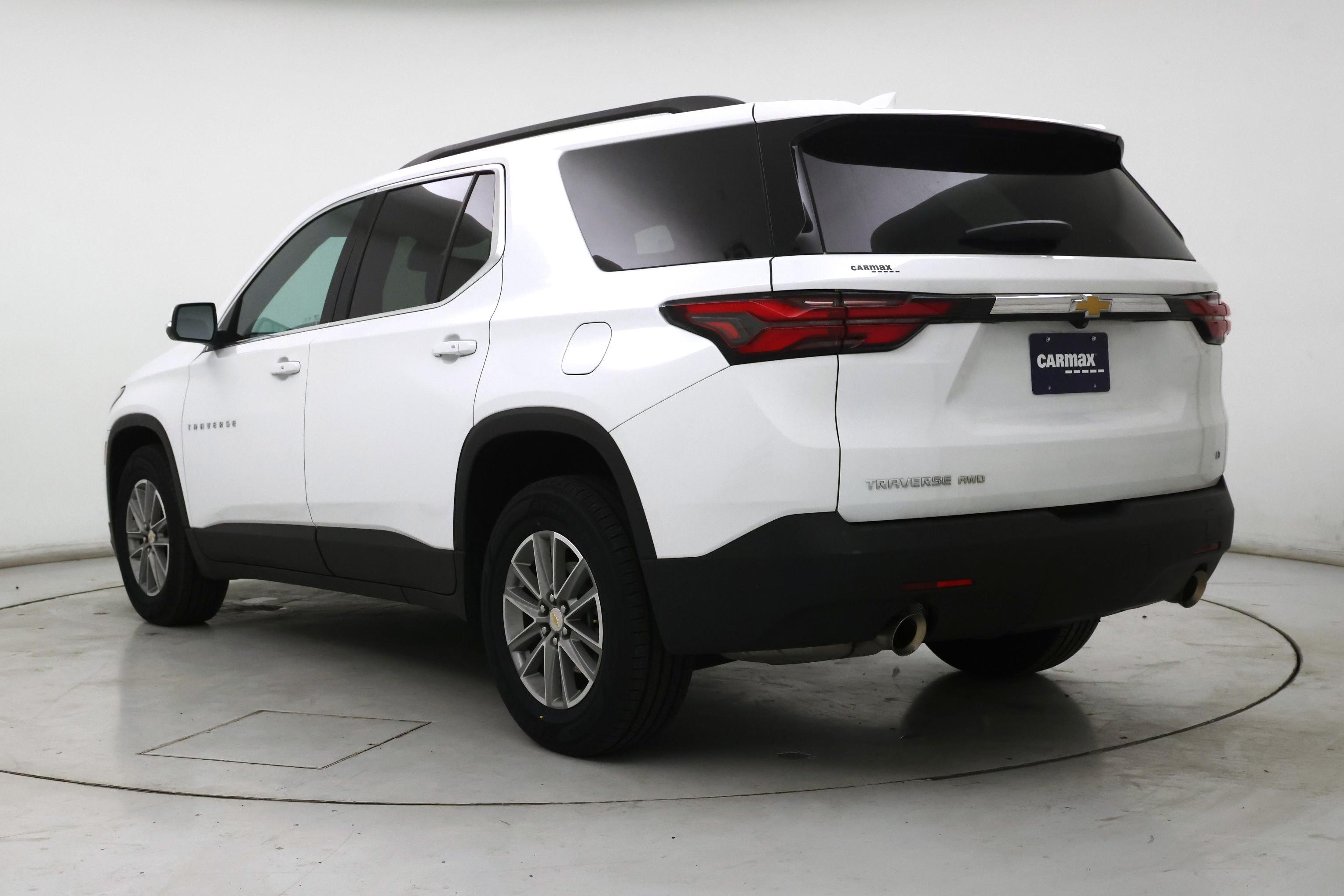 Thumbnail: 2023 Chevrolet Traverse - 2