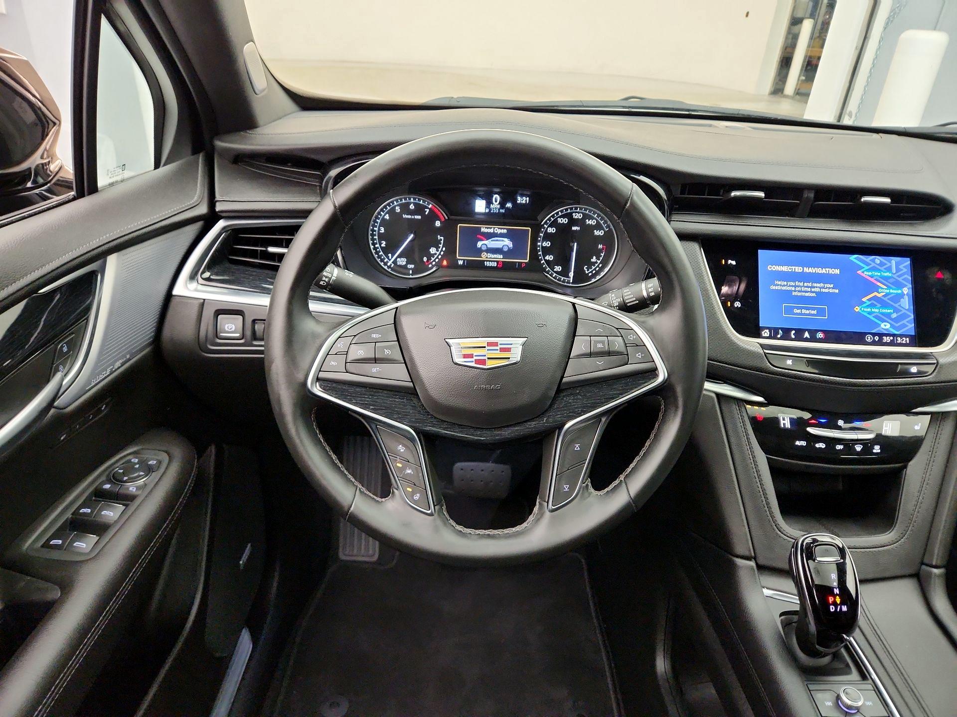 Thumbnail: 2025 Cadillac XT5 - 10