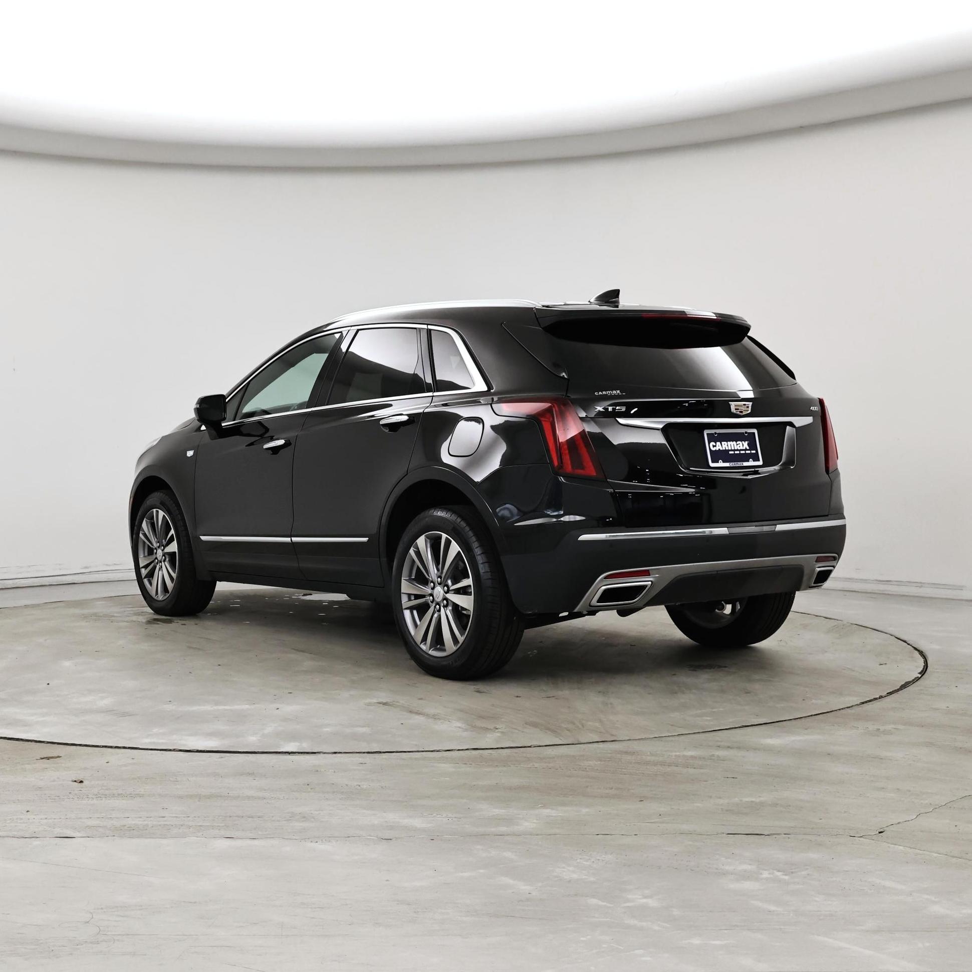 Thumbnail: 2025 Cadillac XT5 - 2