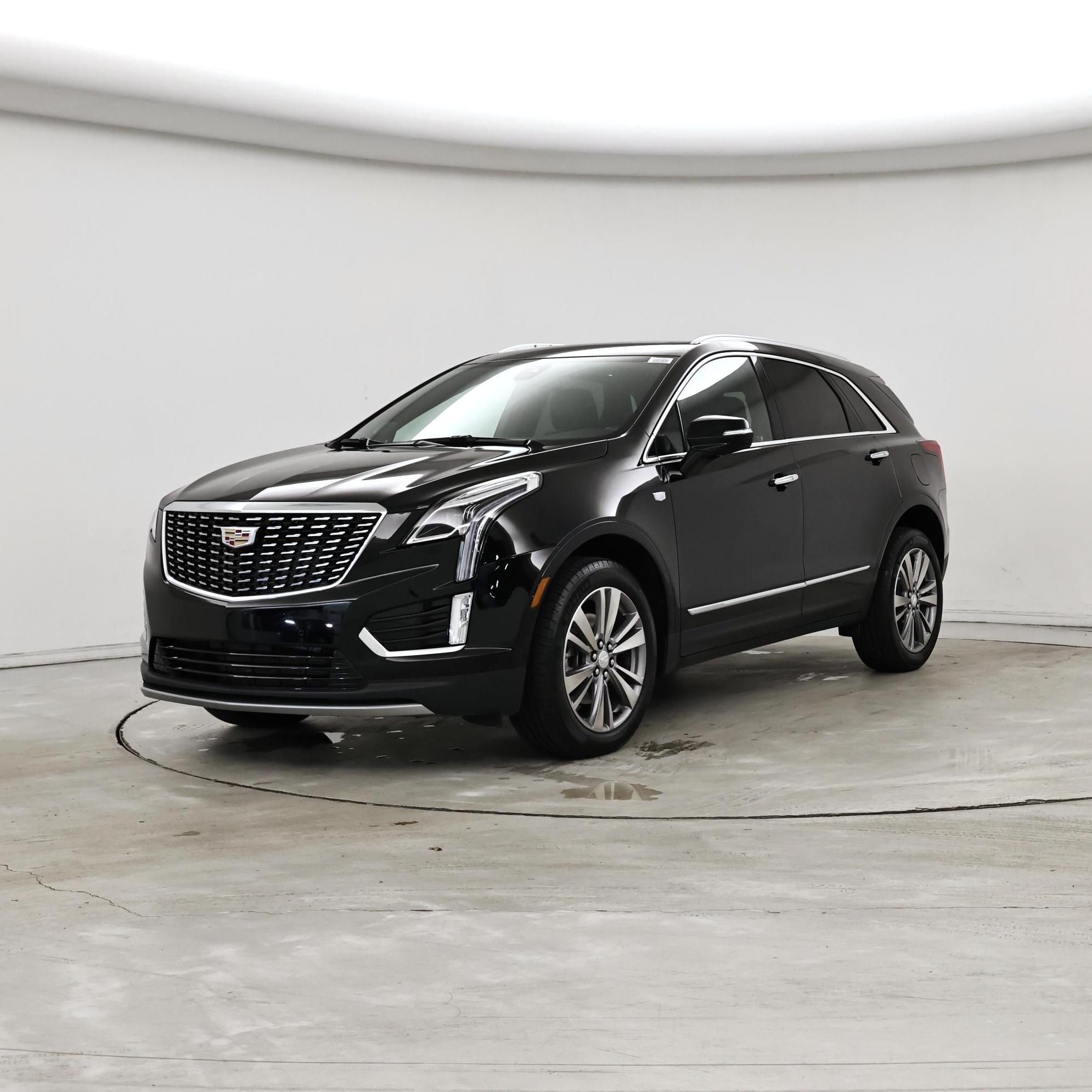Thumbnail: 2025 Cadillac XT5 - 4