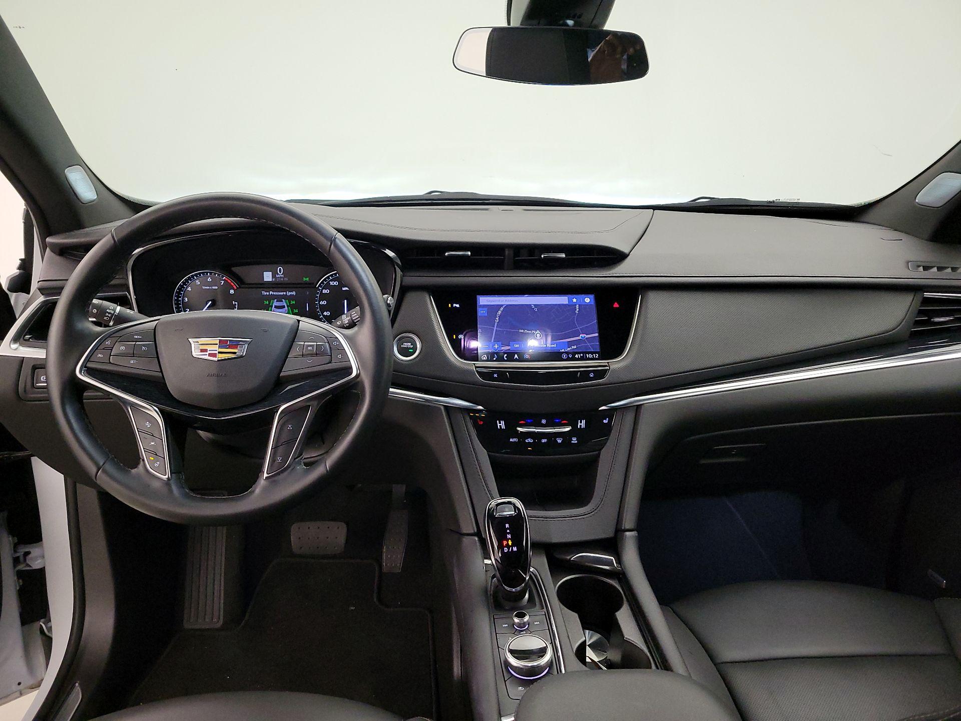 Thumbnail: 2025 Cadillac XT5 - 9