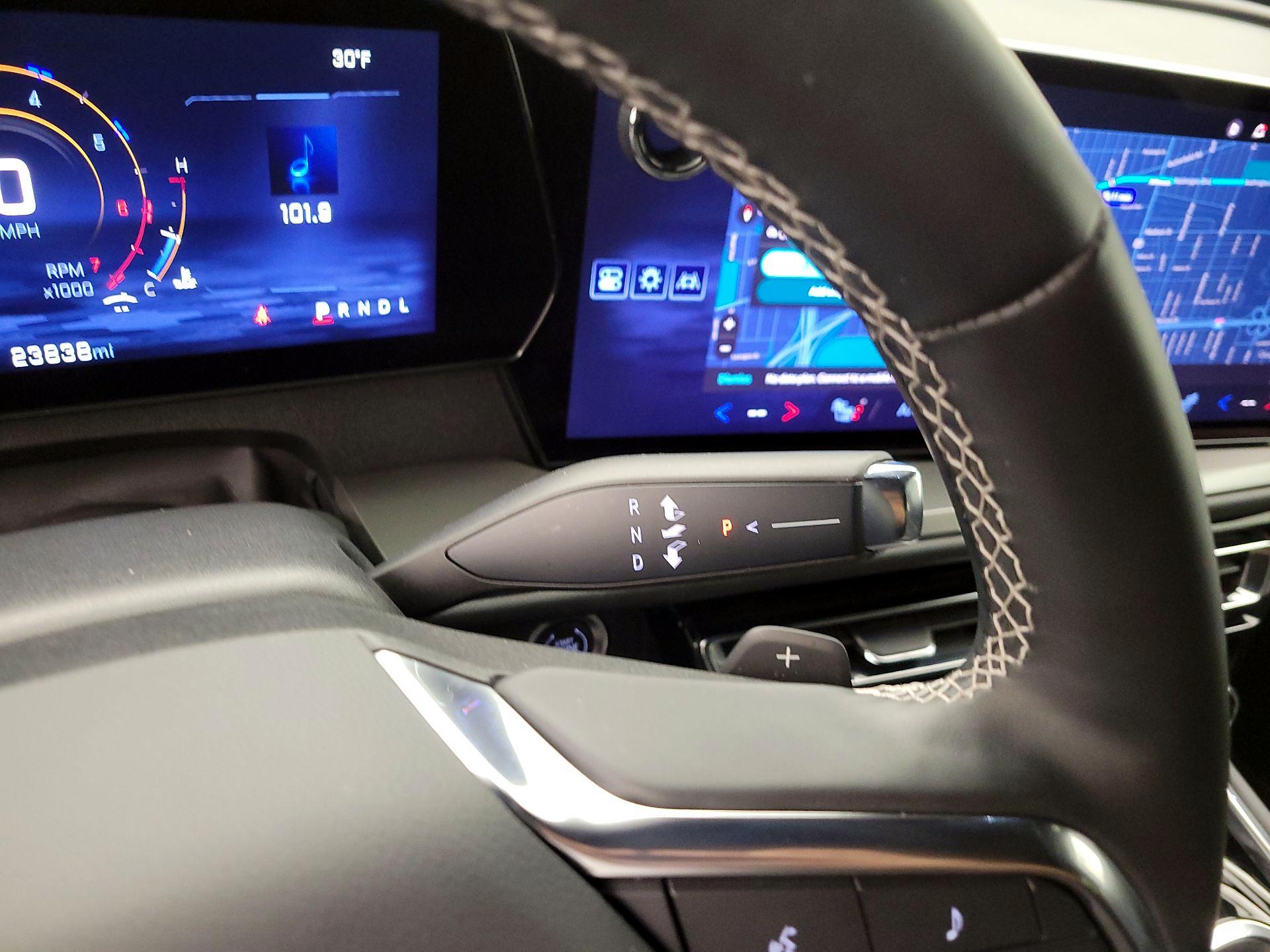 Thumbnail: 2025 Chevrolet Traverse - 18