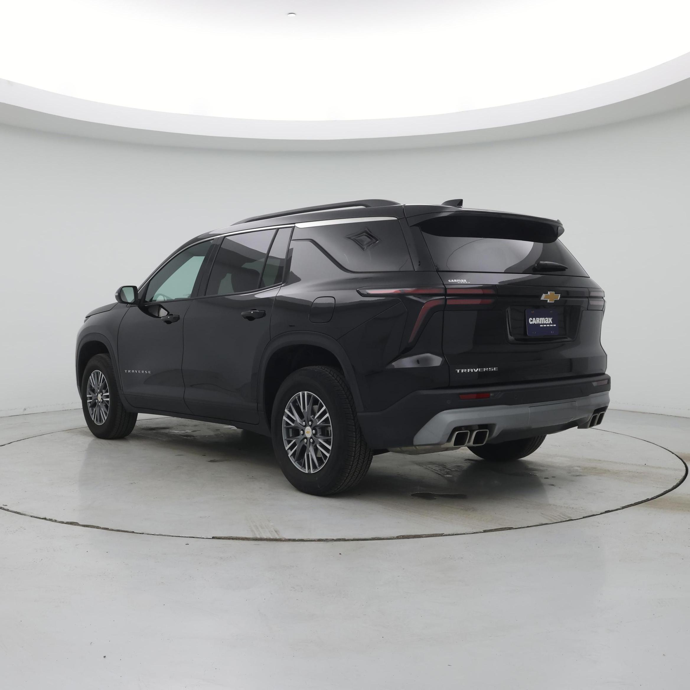 Thumbnail: 2025 Chevrolet Traverse - 2