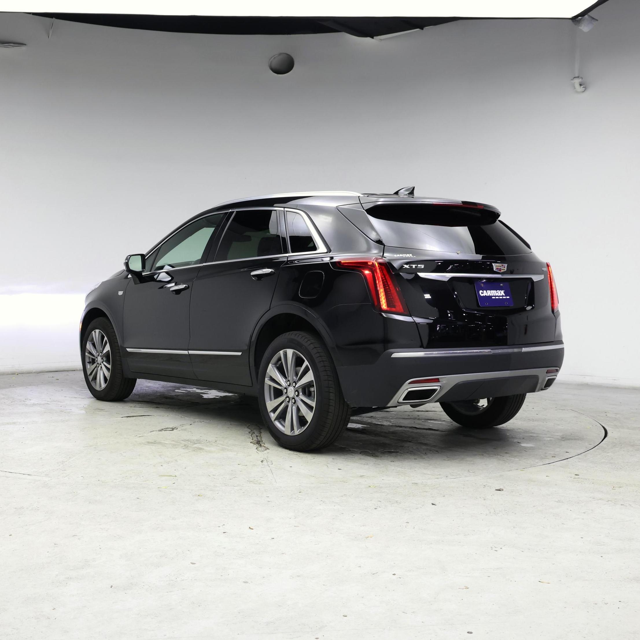 Thumbnail: 2025 Cadillac XT5 - 2