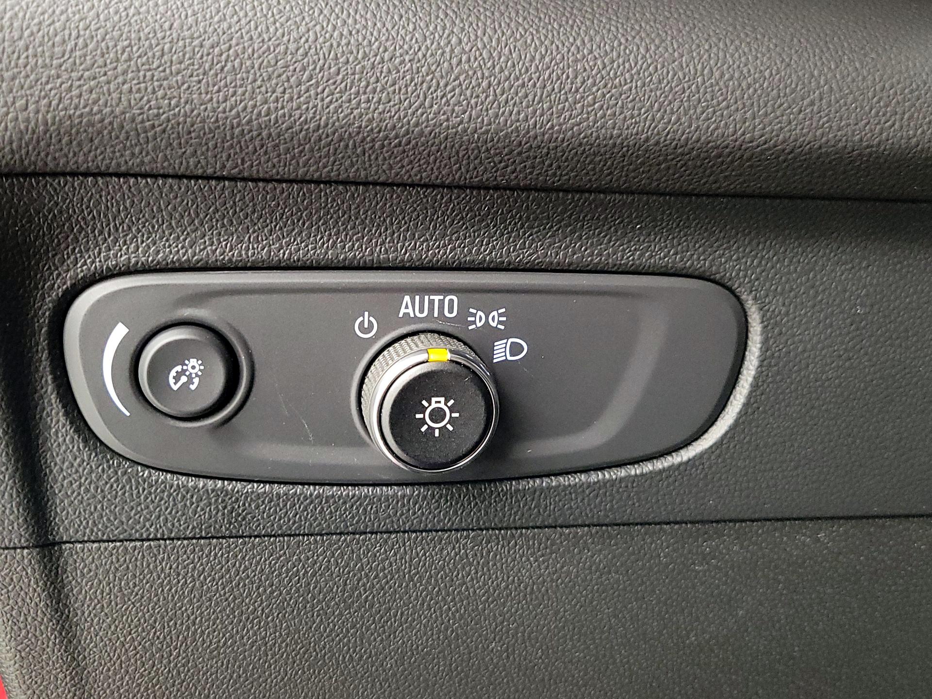 Thumbnail: 2023 Buick Envision - 13