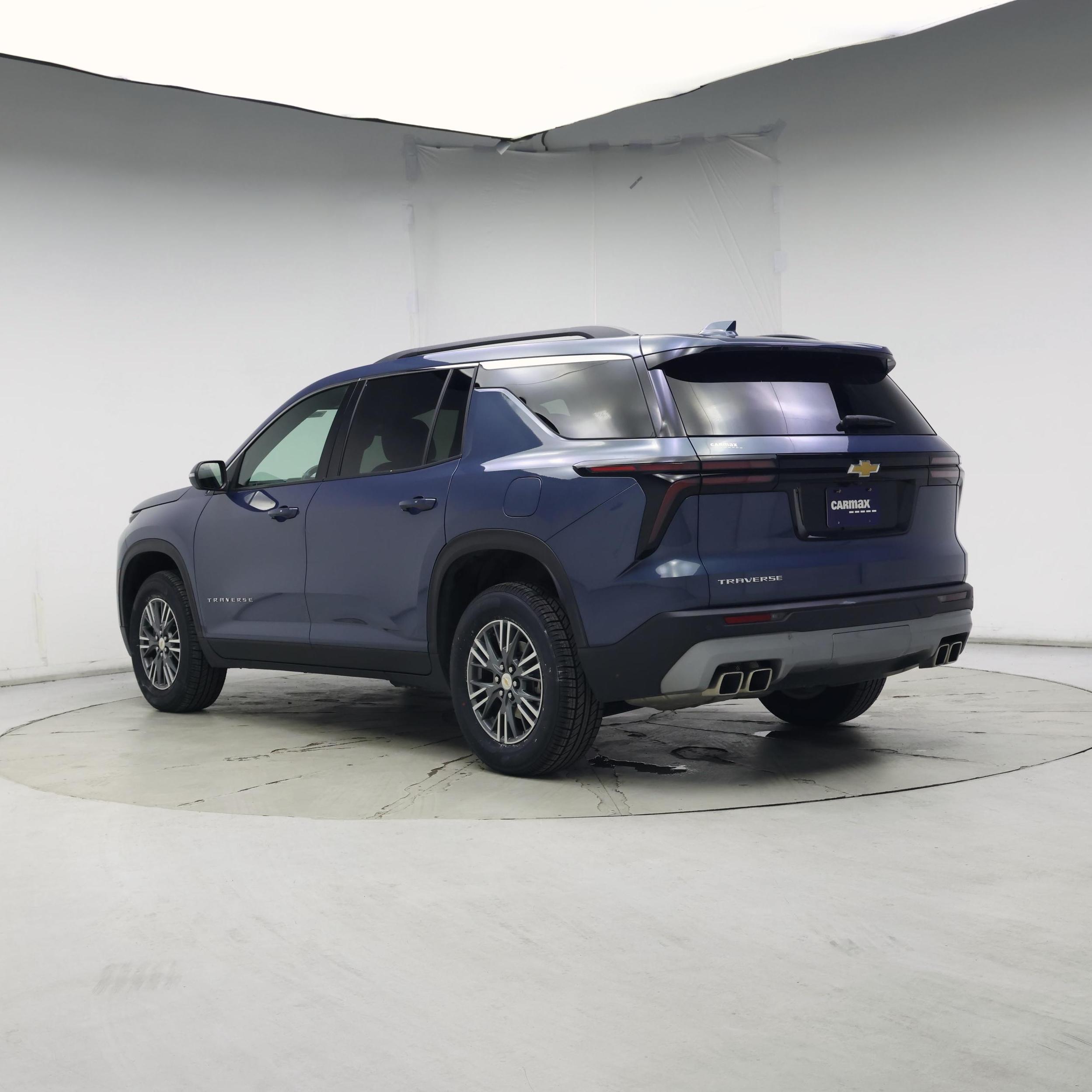 Thumbnail: 2025 Chevrolet Traverse - 2