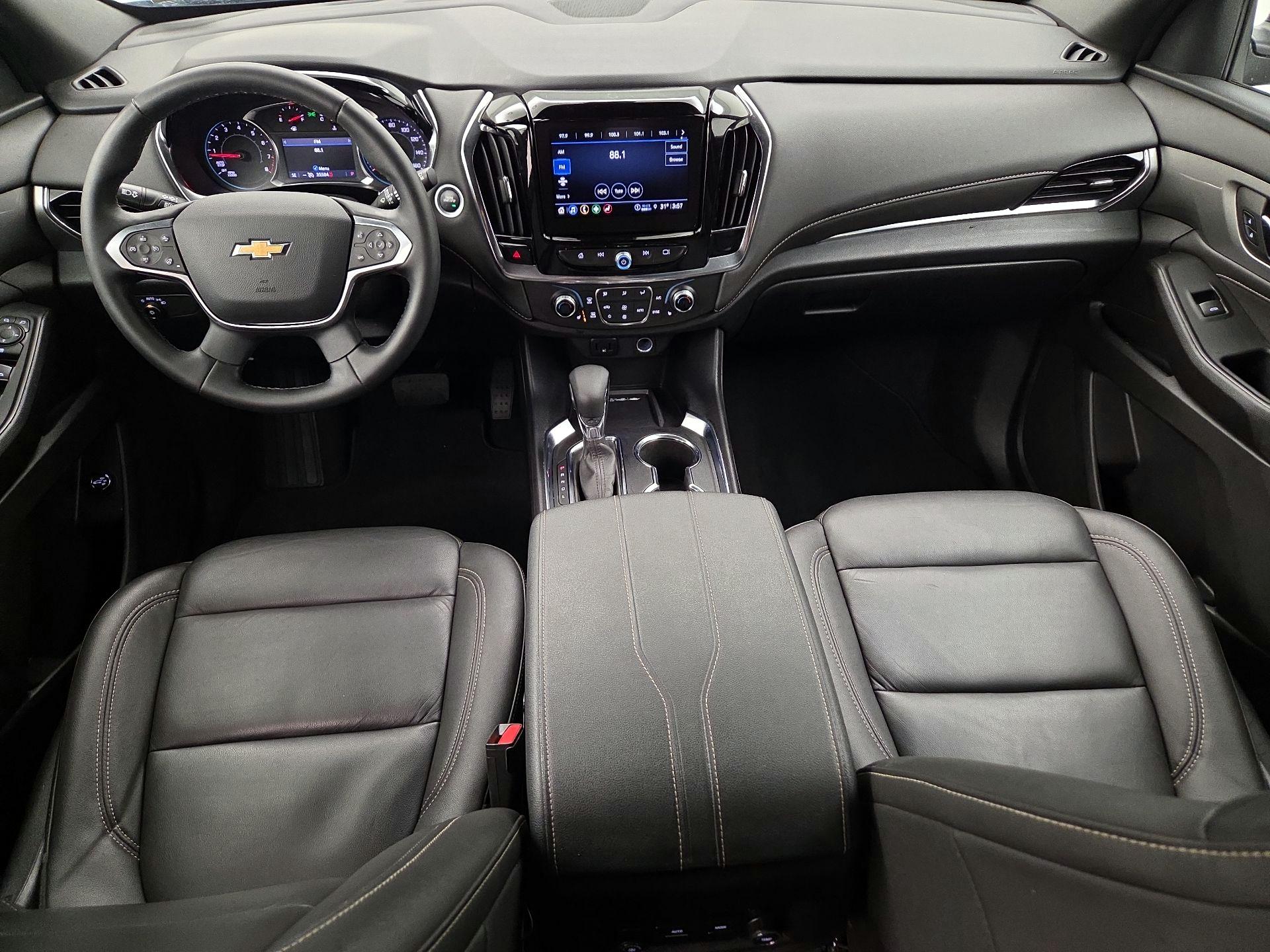 Thumbnail: 2023 Chevrolet Traverse - 9