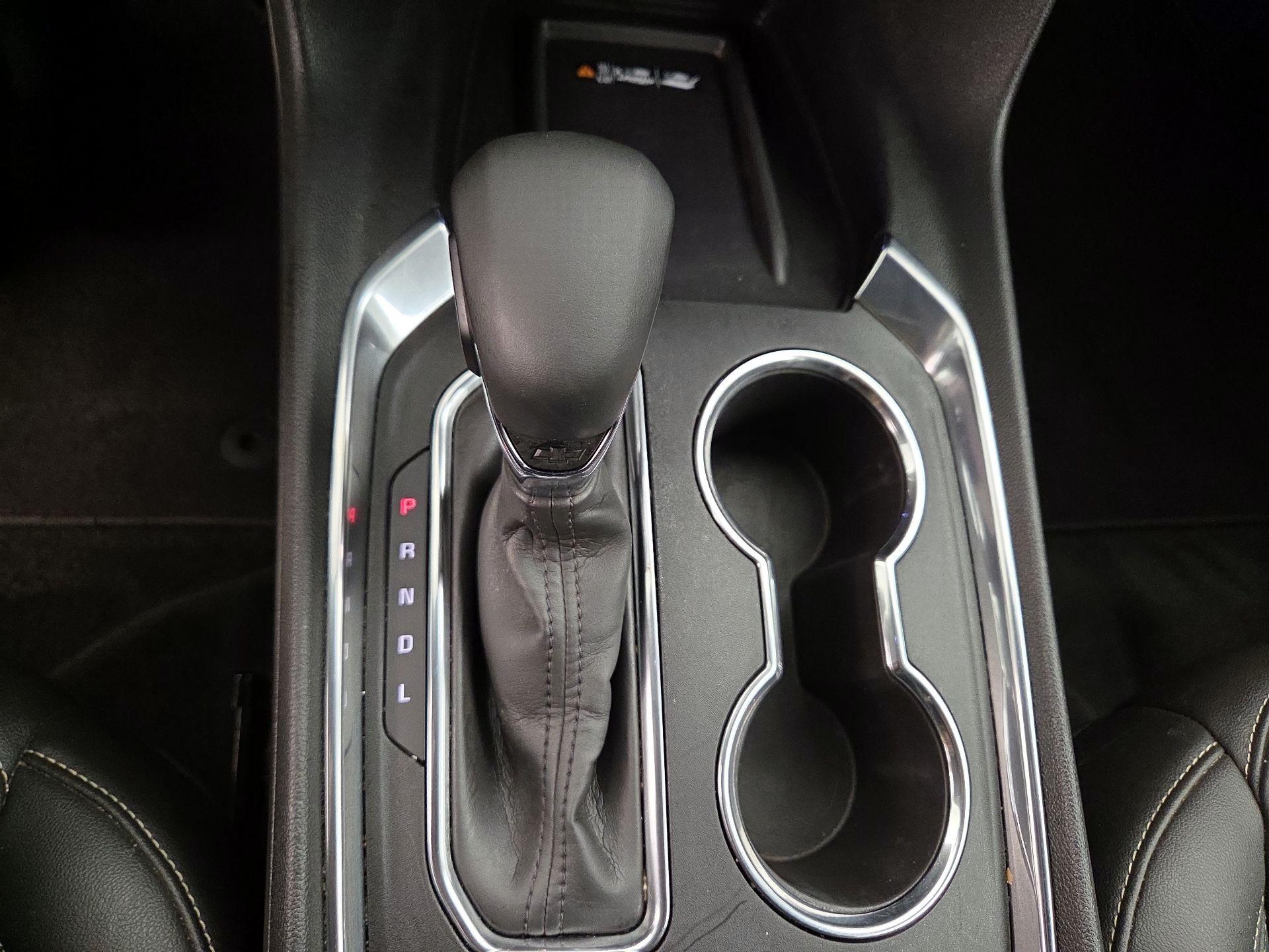 Thumbnail: 2023 Chevrolet Traverse - 17