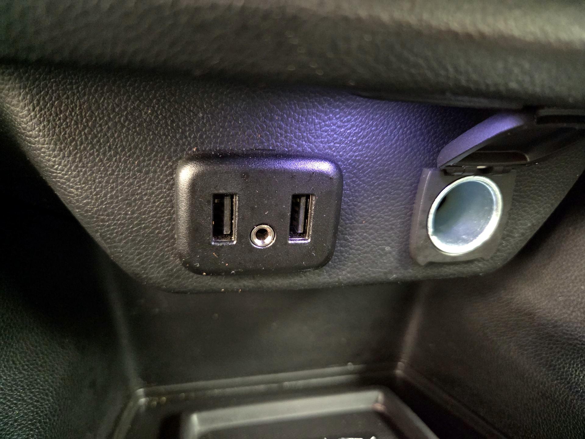 Thumbnail: 2023 Chevrolet Traverse - 18