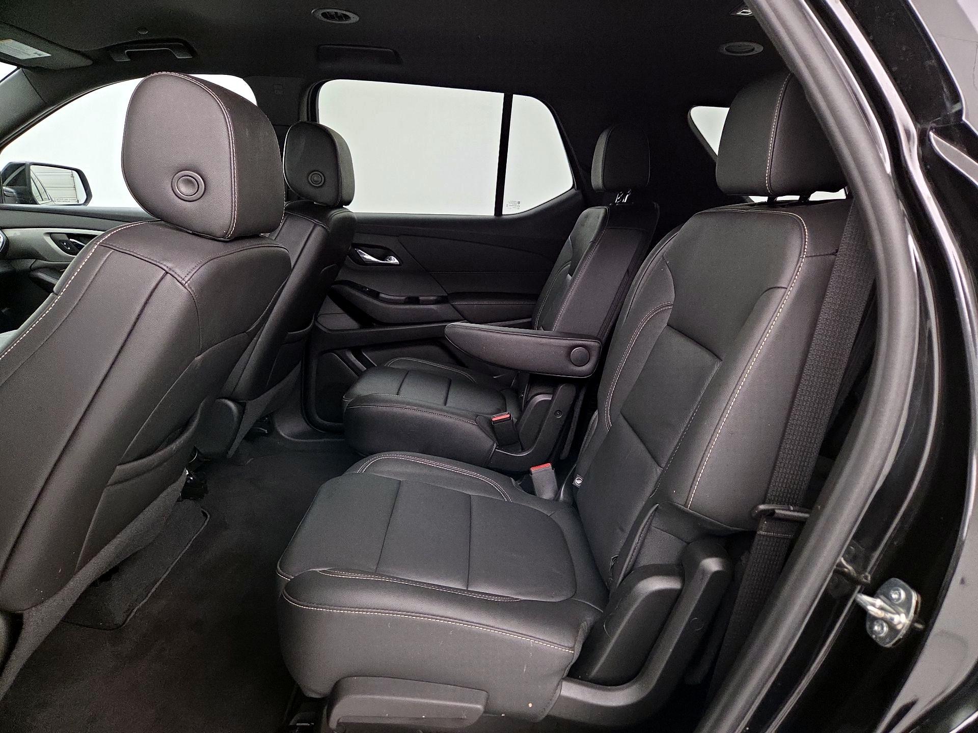 Thumbnail: 2023 Chevrolet Traverse - 19