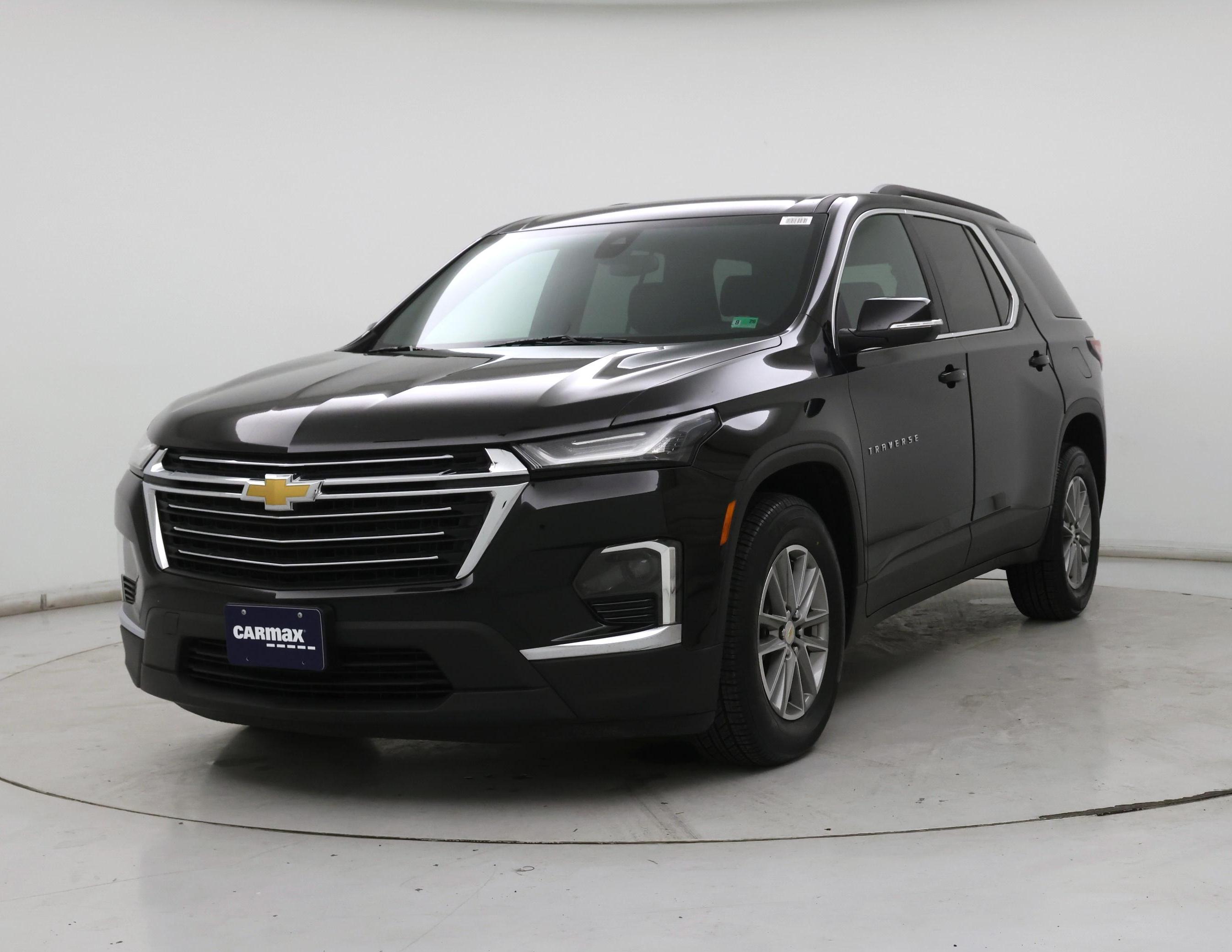 Thumbnail: 2023 Chevrolet Traverse - 4