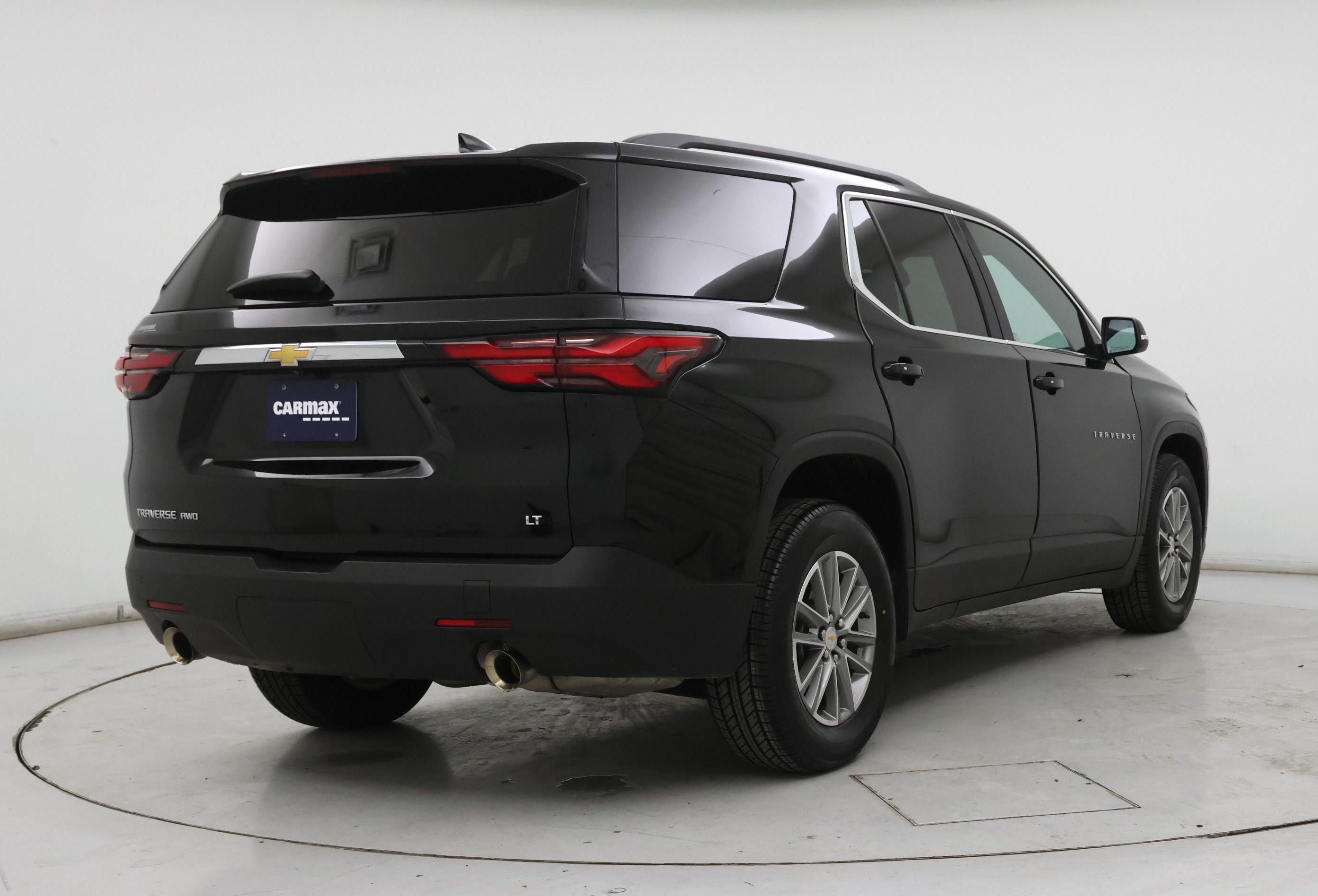 Thumbnail: 2023 Chevrolet Traverse - 8