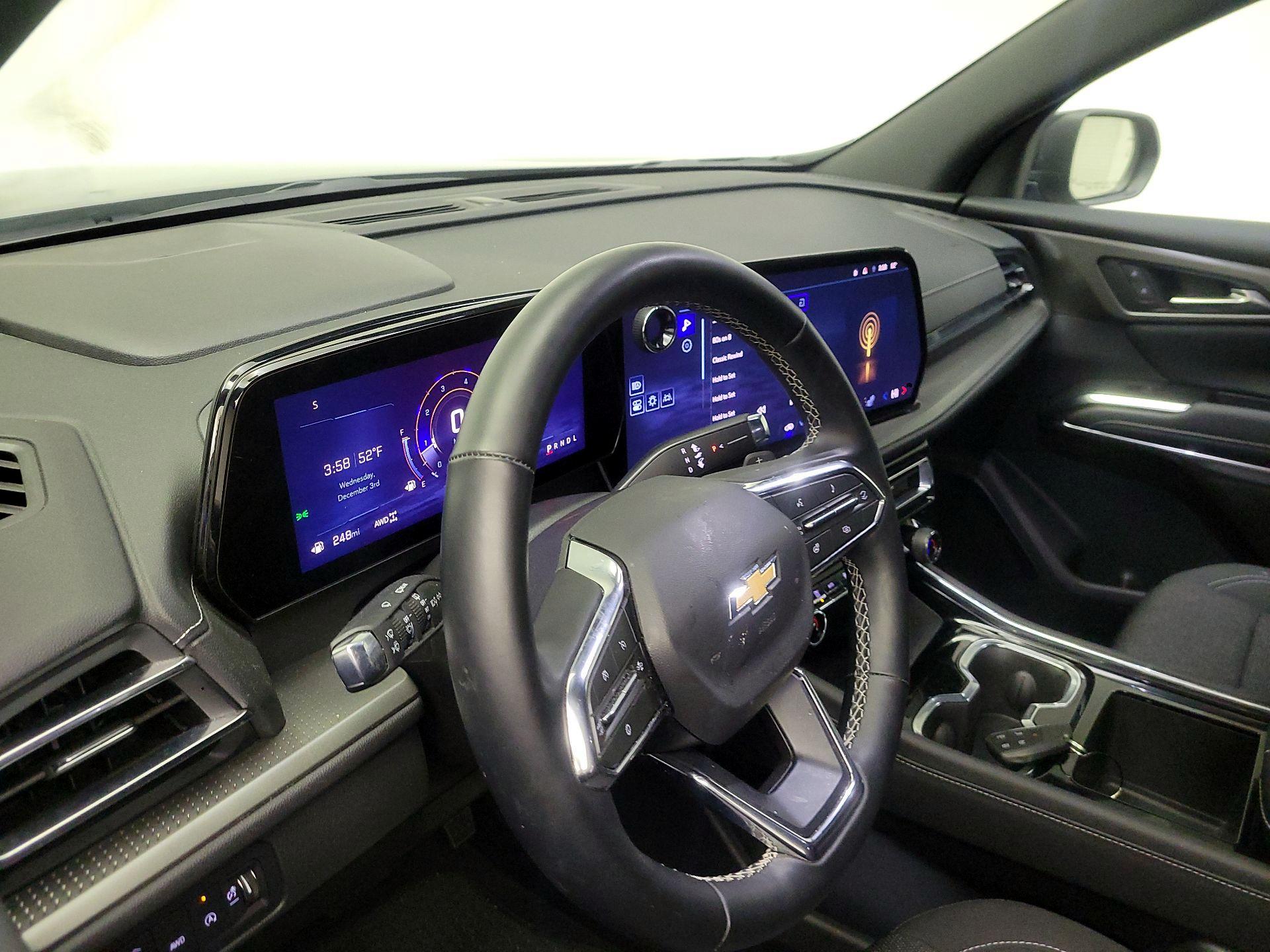 Thumbnail: 2025 Chevrolet Traverse - 9