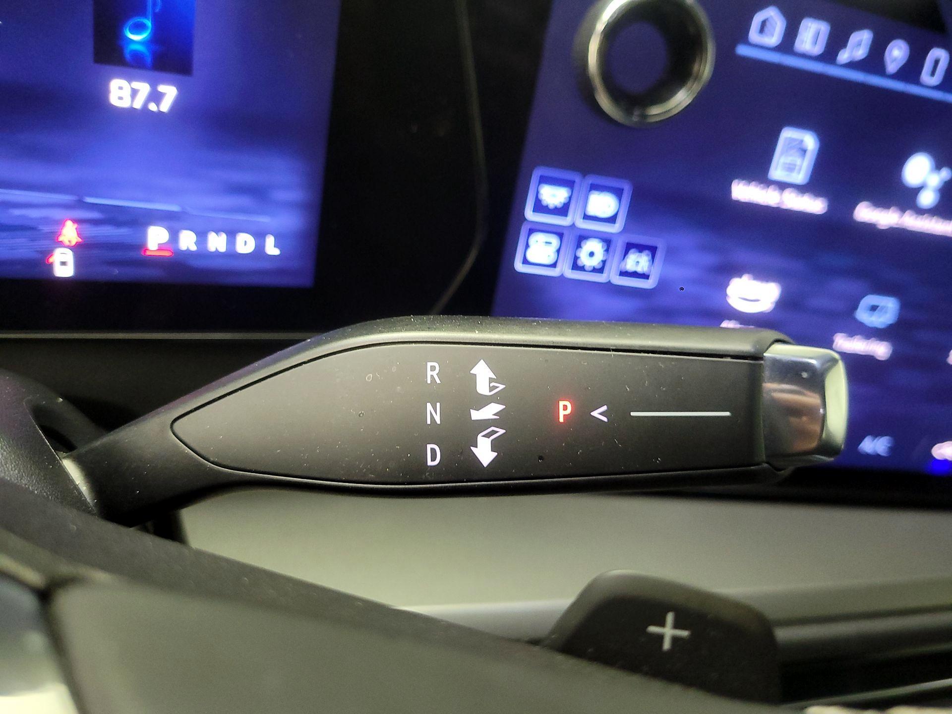 Thumbnail: 2025 Chevrolet Traverse - 17