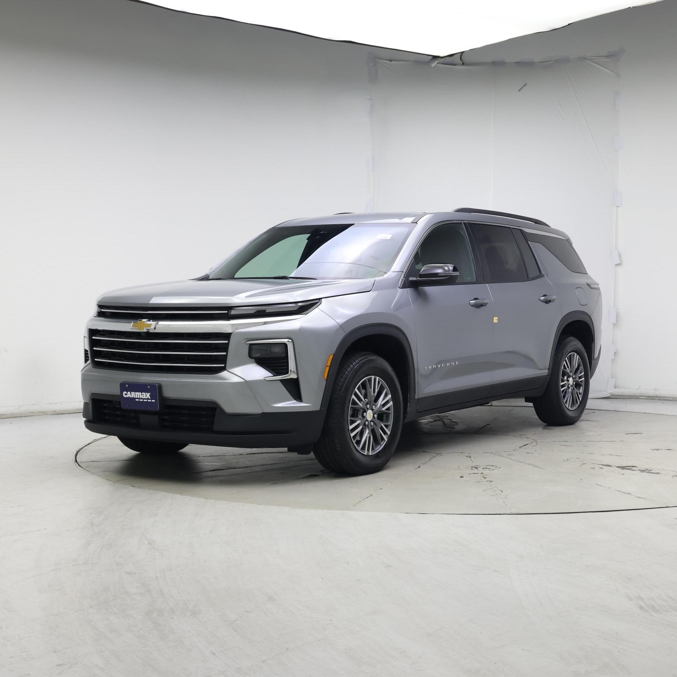 Thumbnail: 2025 Chevrolet Traverse - 4