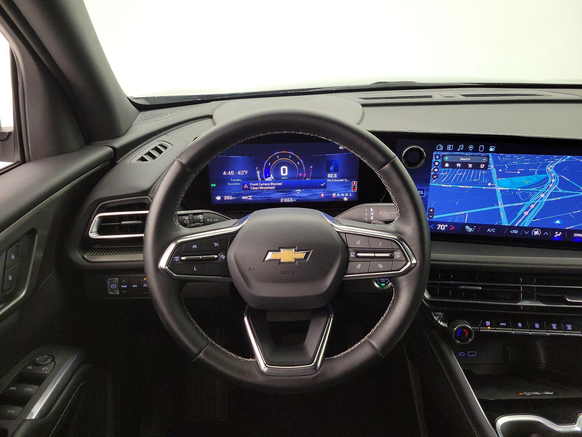 Thumbnail: 2025 Chevrolet Traverse - 10