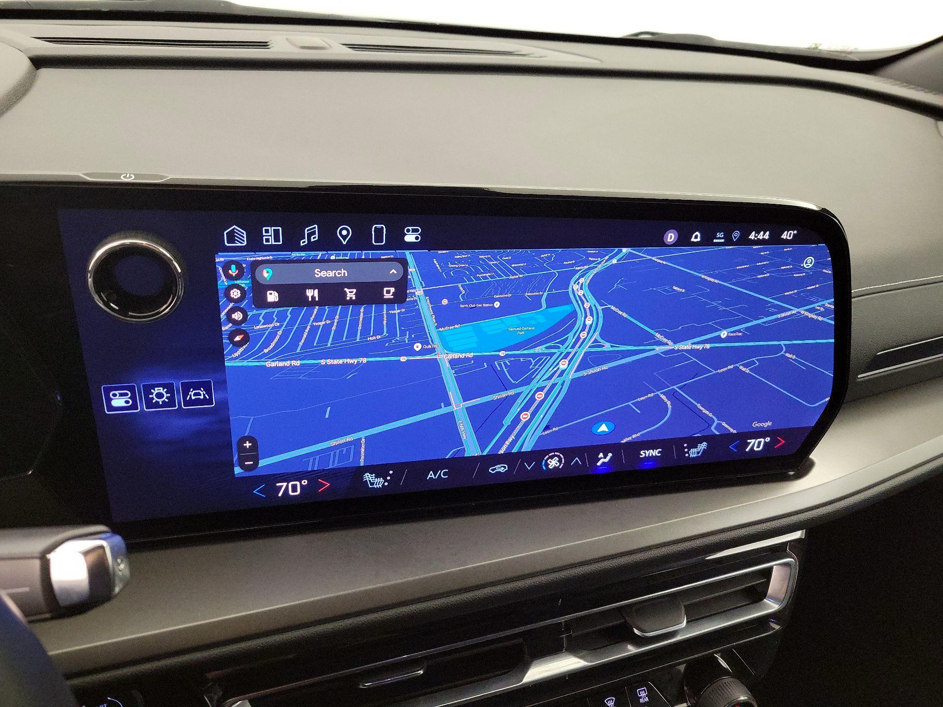 Thumbnail: 2025 Chevrolet Traverse - 14