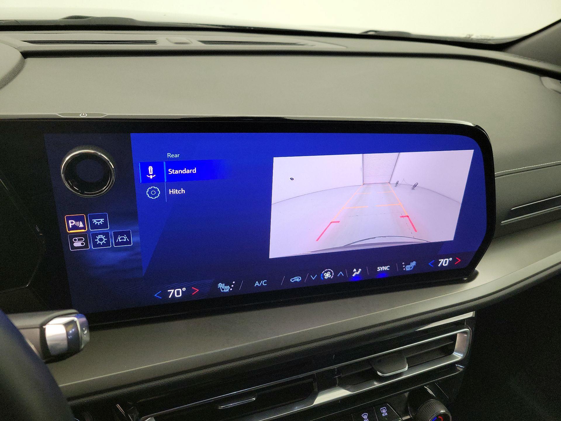 Thumbnail: 2025 Chevrolet Traverse - 15