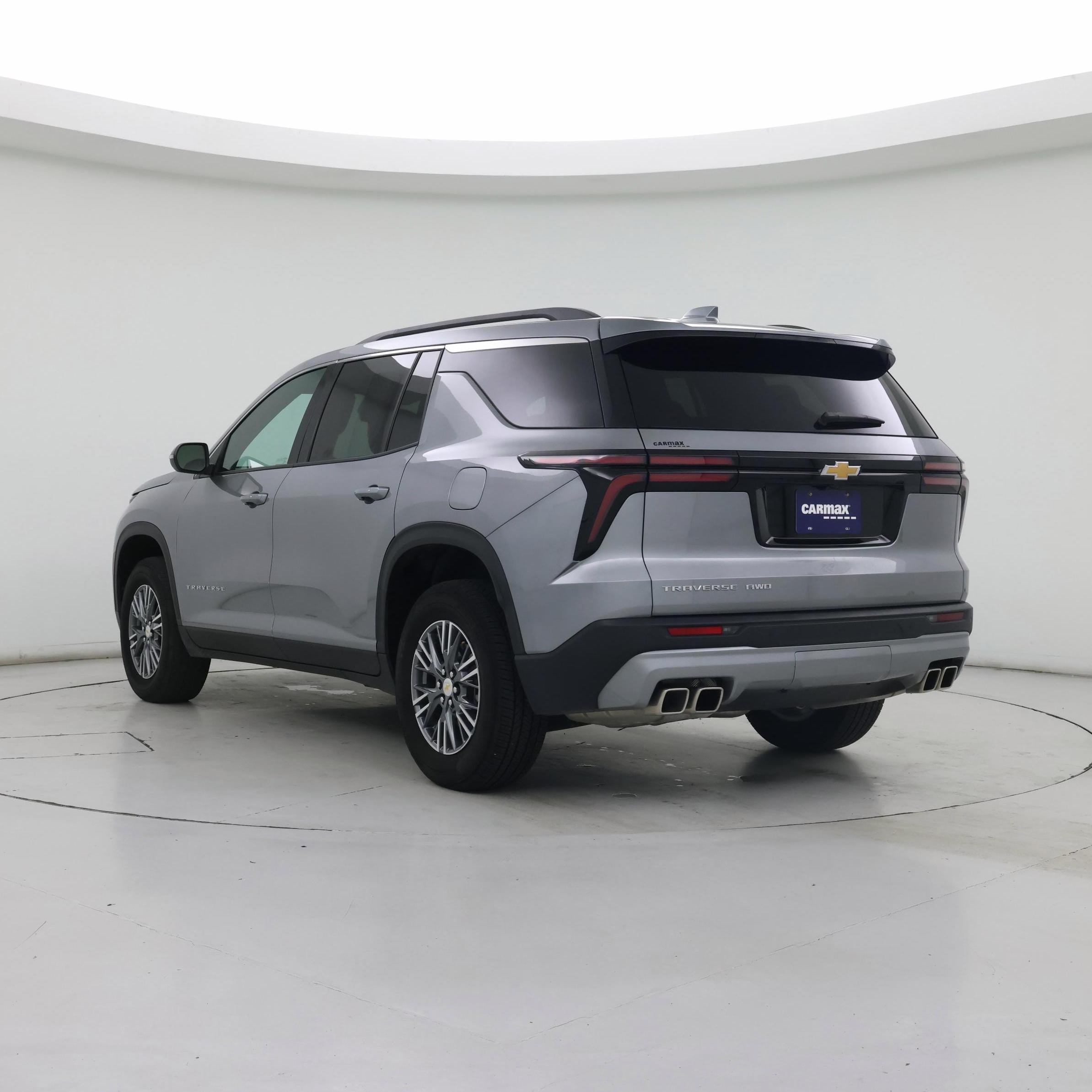 Thumbnail: 2025 Chevrolet Traverse - 2