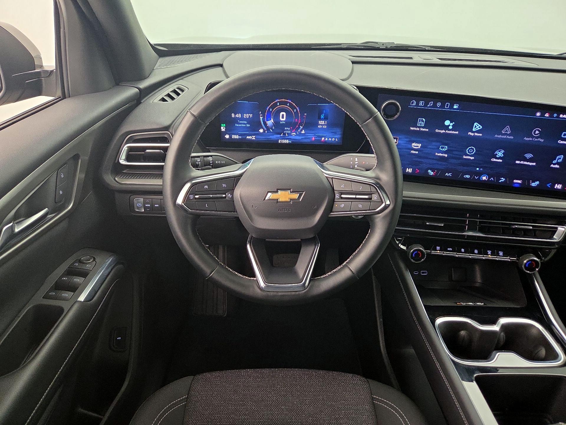 Thumbnail: 2025 Chevrolet Traverse - 10