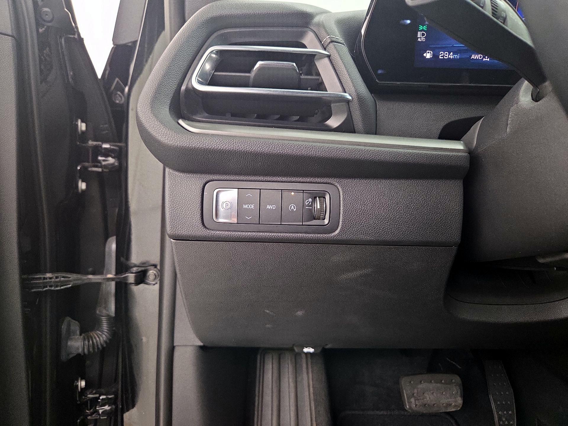 Thumbnail: 2025 Chevrolet Traverse - 13