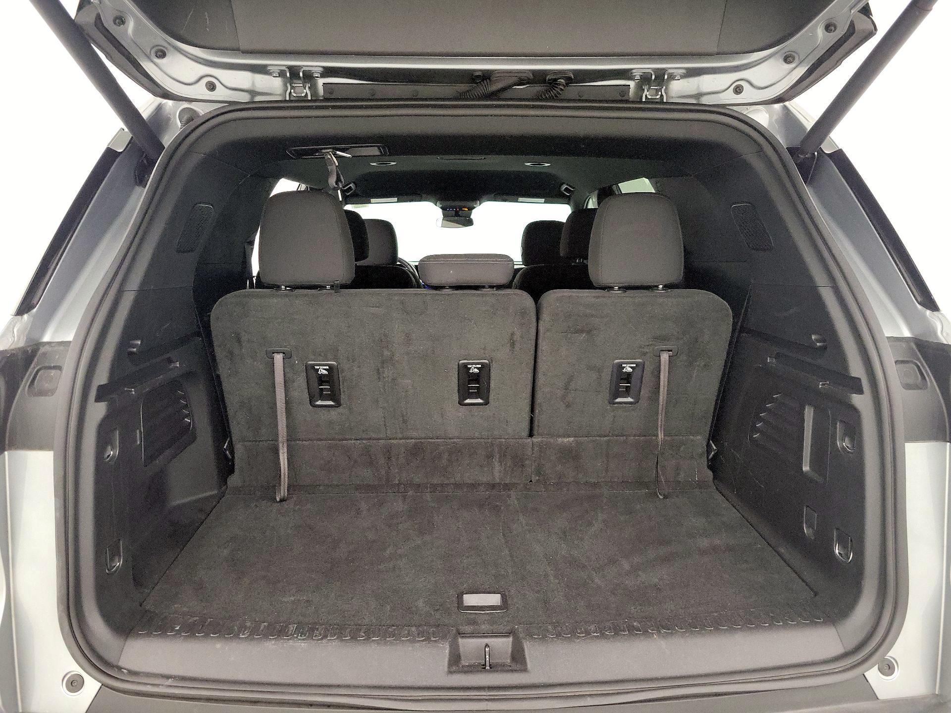 Thumbnail: 2025 Chevrolet Traverse - 20