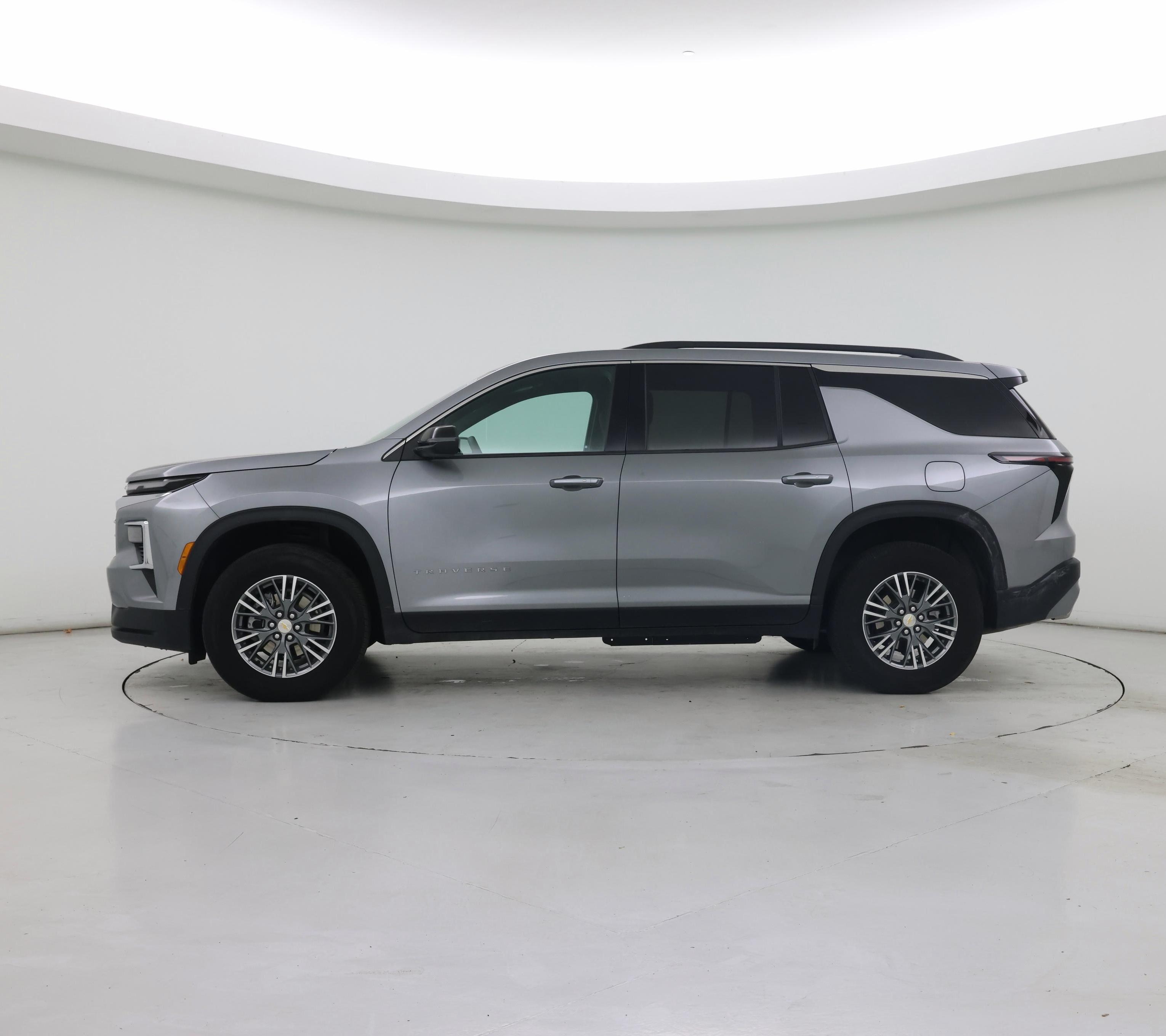 Thumbnail: 2025 Chevrolet Traverse - 3