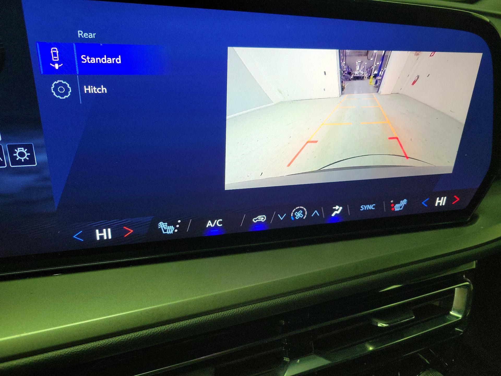 Thumbnail: 2025 Chevrolet Traverse - 15