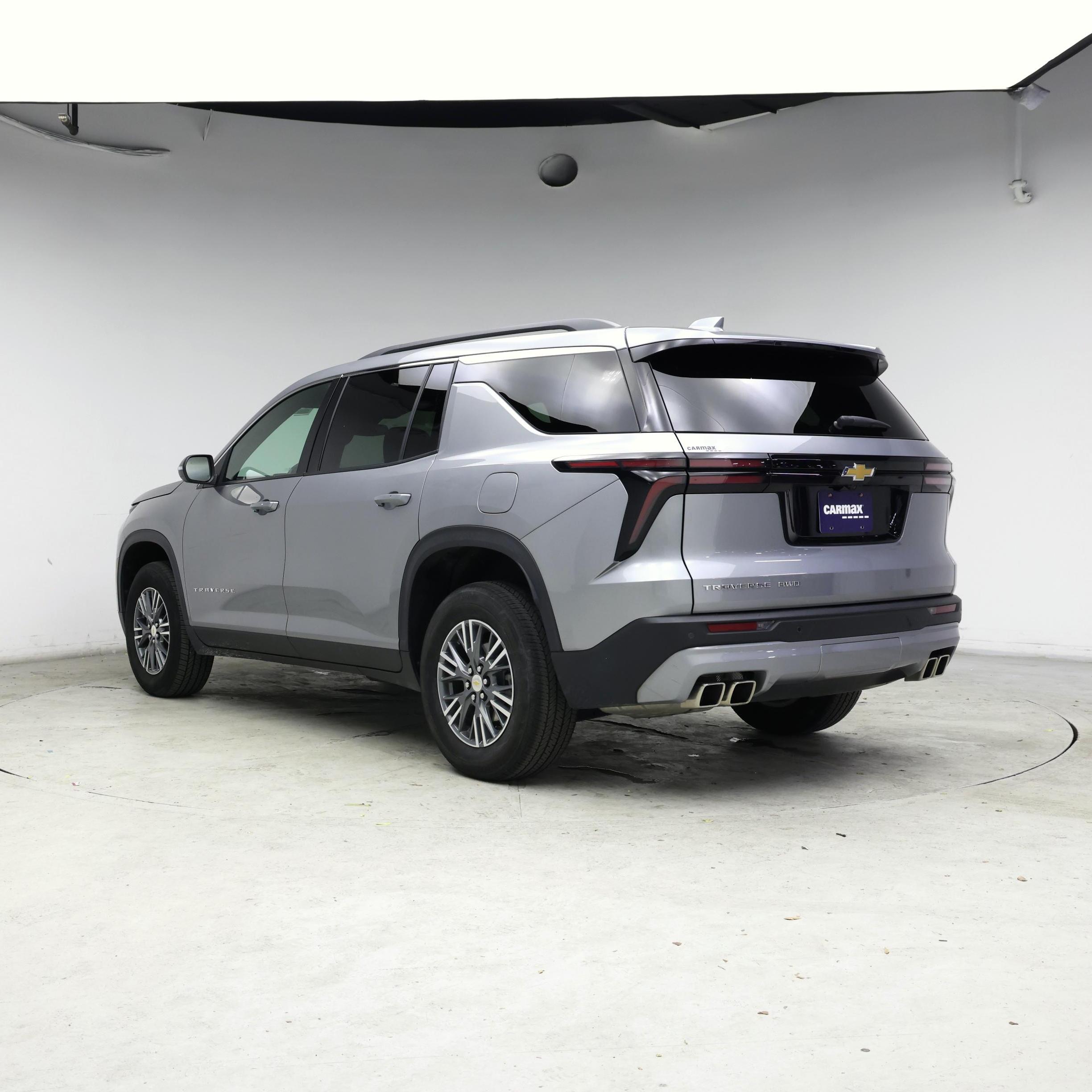 Thumbnail: 2025 Chevrolet Traverse - 2