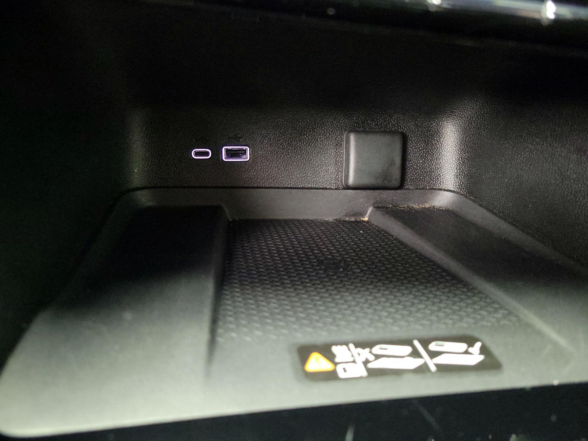 Thumbnail: 2025 Chevrolet Traverse - 19