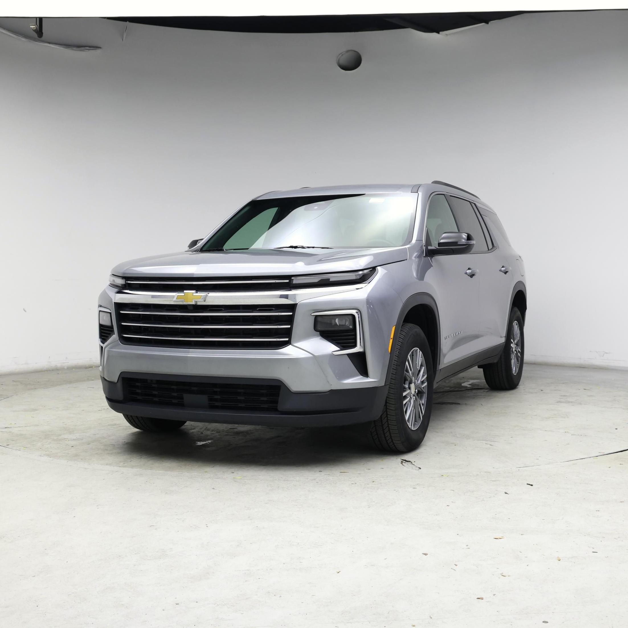 Thumbnail: 2025 Chevrolet Traverse - 4