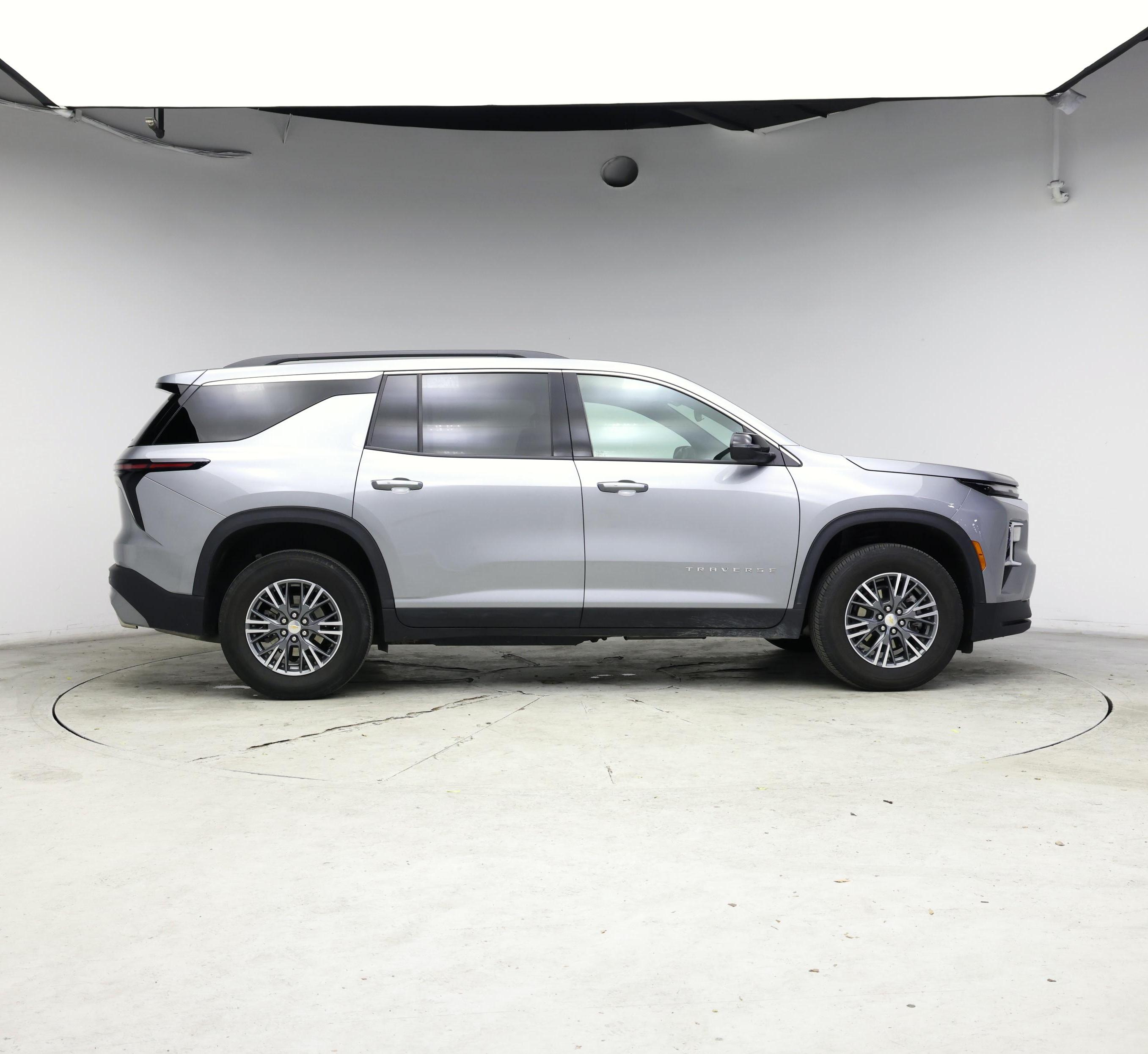 Thumbnail: 2025 Chevrolet Traverse - 7