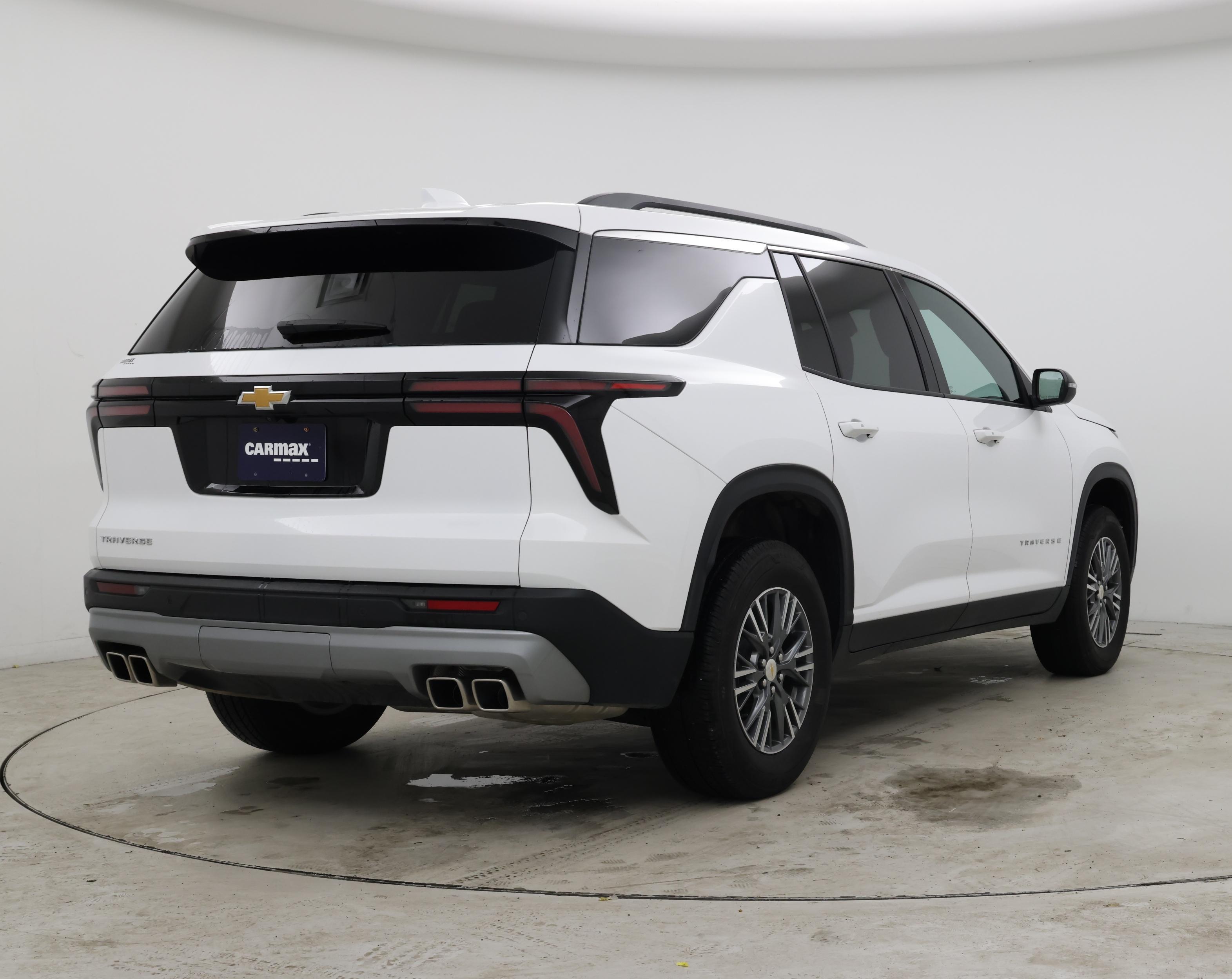 Thumbnail: 2025 Chevrolet Traverse - 8