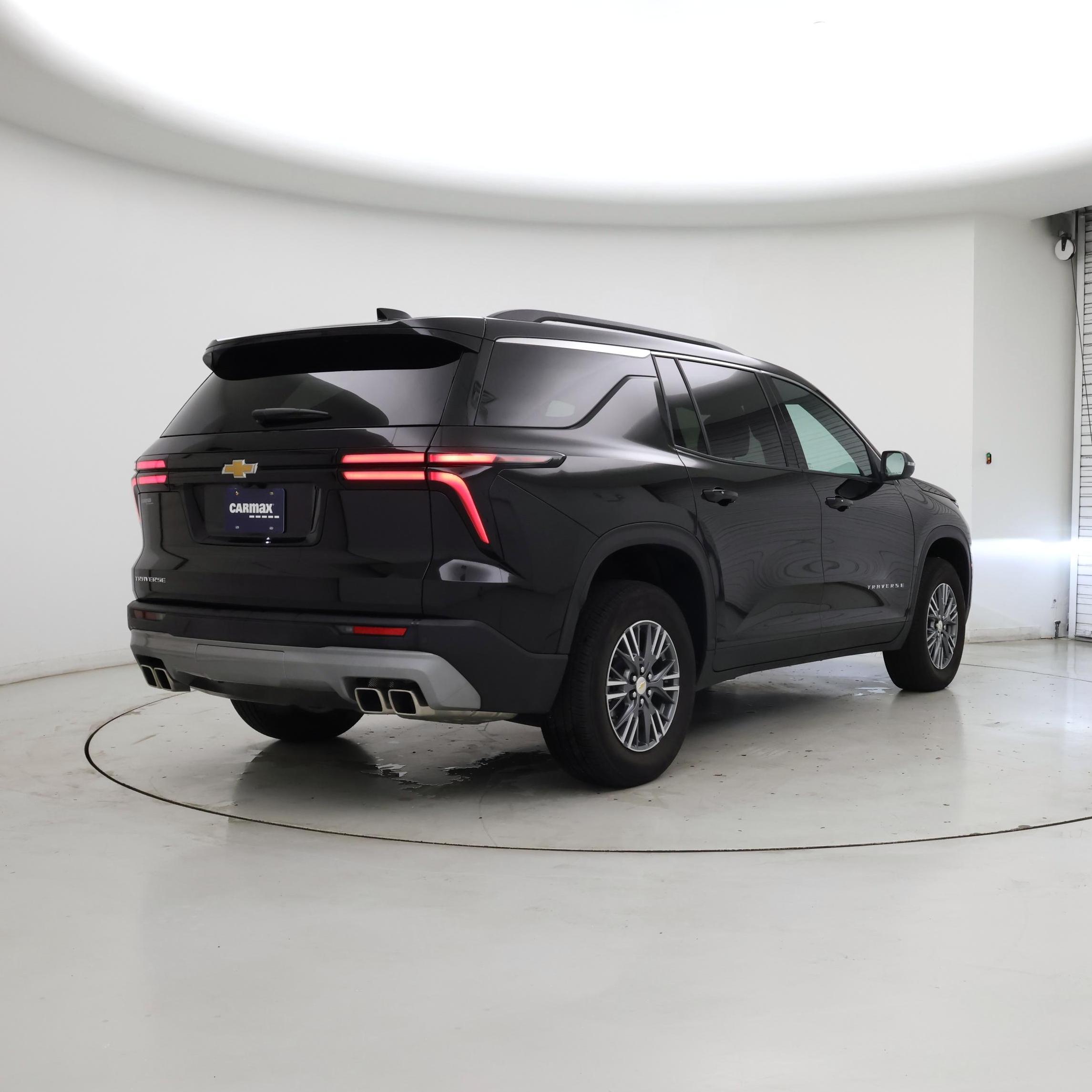 Thumbnail: 2025 Chevrolet Traverse - 8