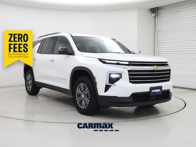 White 2025 Chevrolet Traverse SUV / Crossover Front-Wheel Drive Automatic