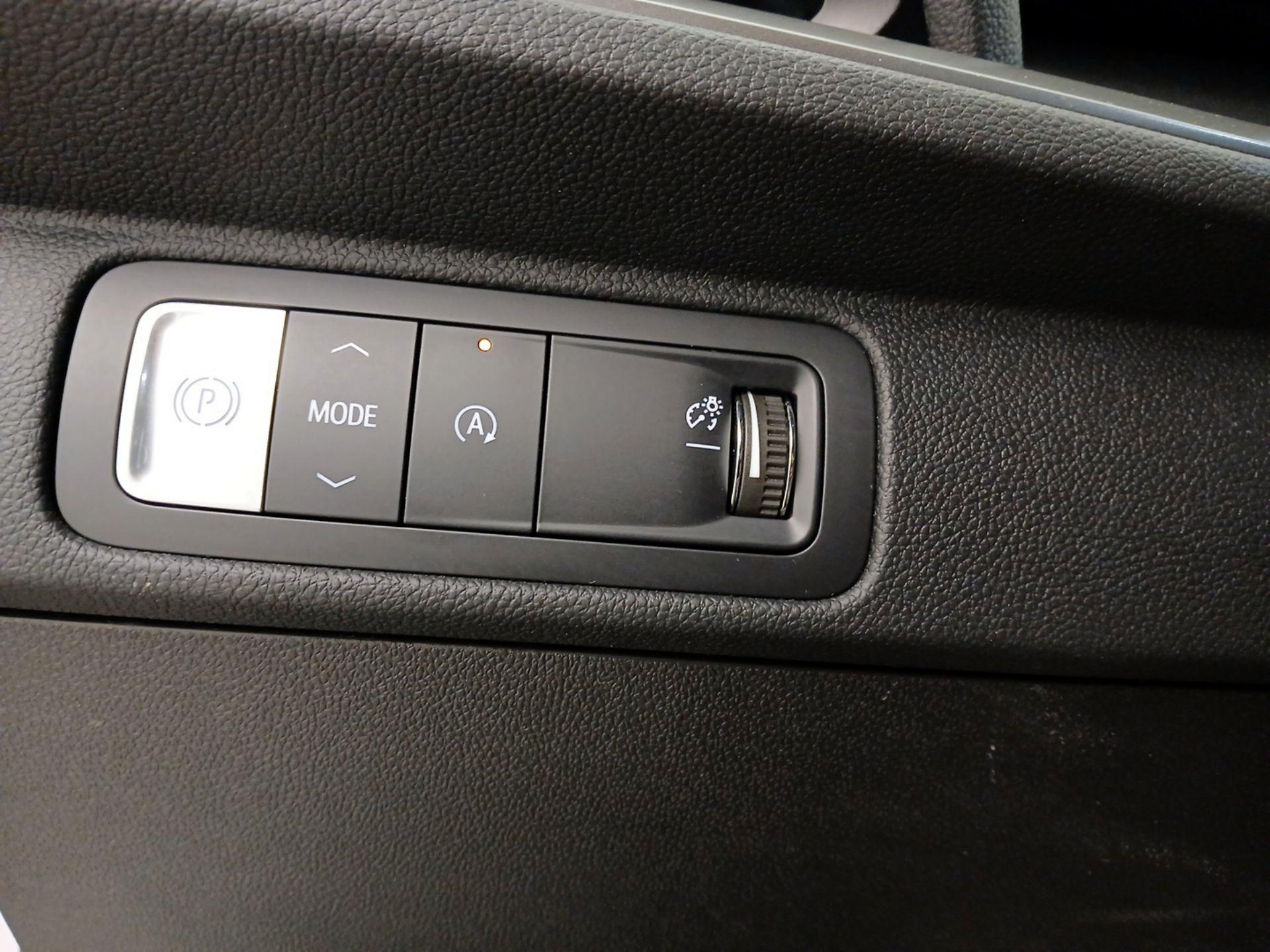 Thumbnail: 2025 Chevrolet Traverse - 13