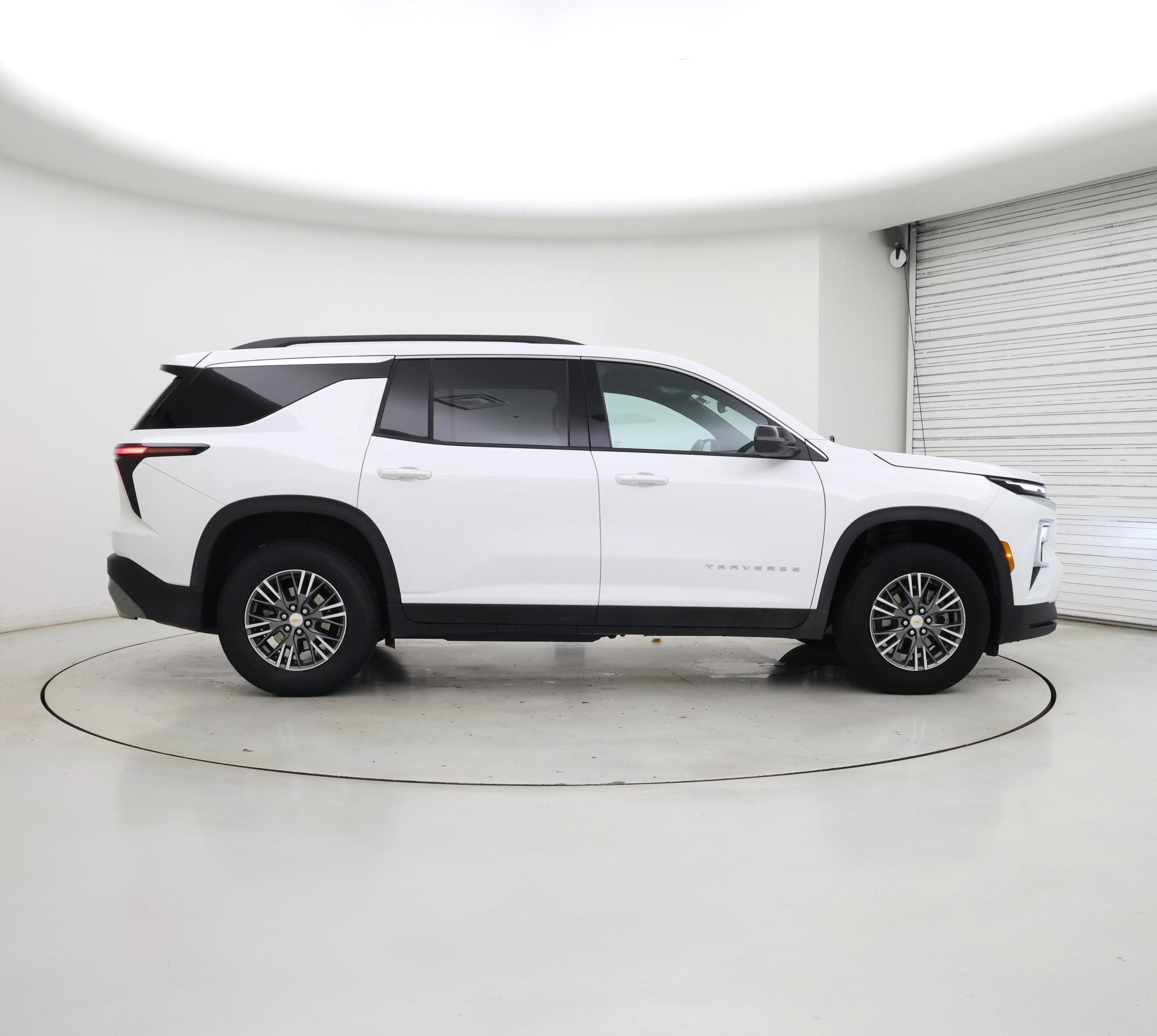 Thumbnail: 2025 Chevrolet Traverse - 7