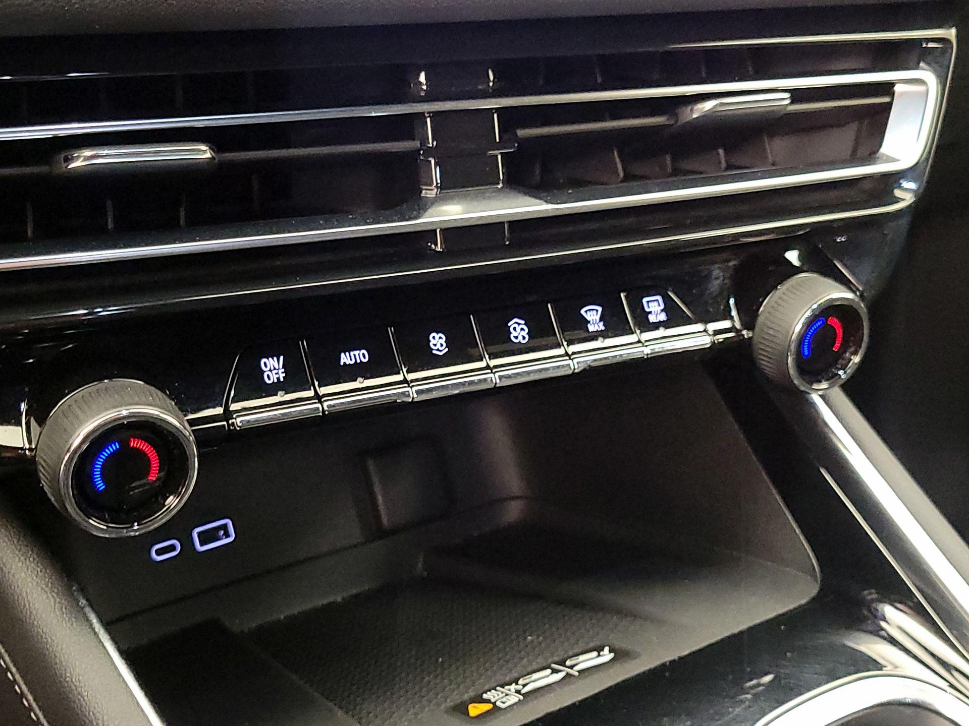 Thumbnail: 2025 Chevrolet Traverse - 16