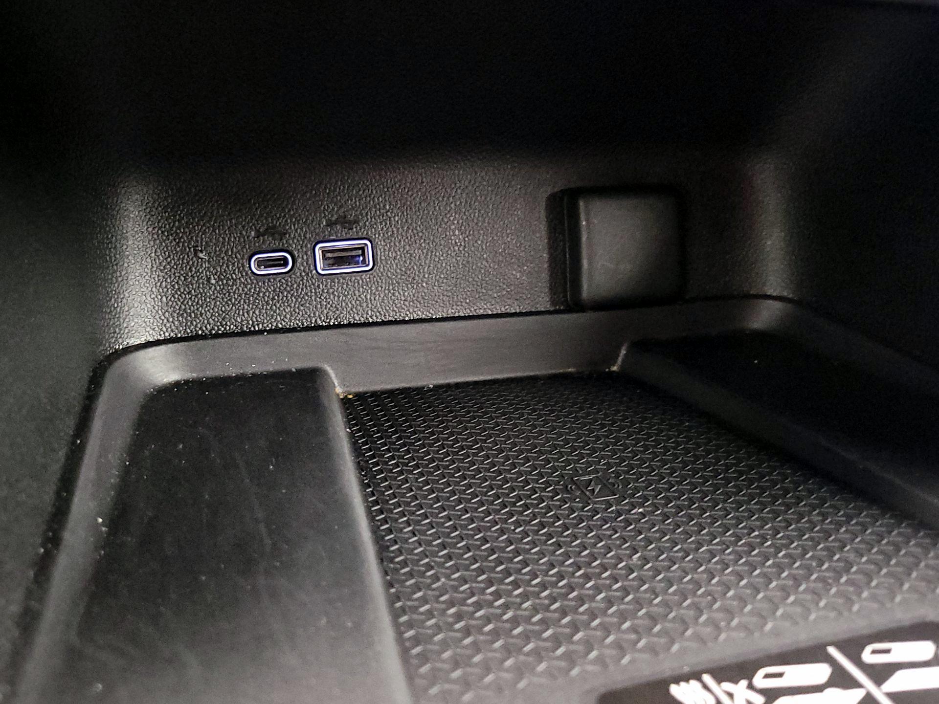 Thumbnail: 2025 Chevrolet Traverse - 18