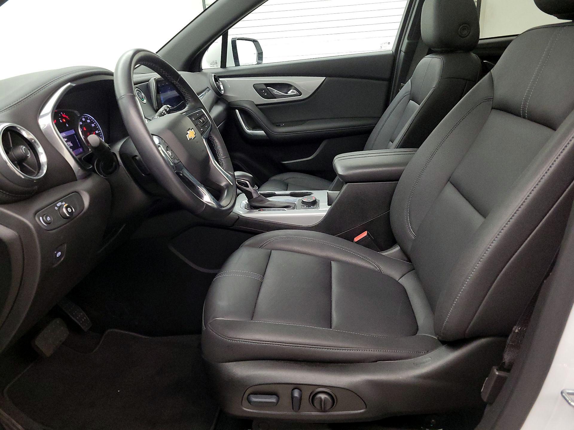 Thumbnail: 2022 Chevrolet Blazer - 11