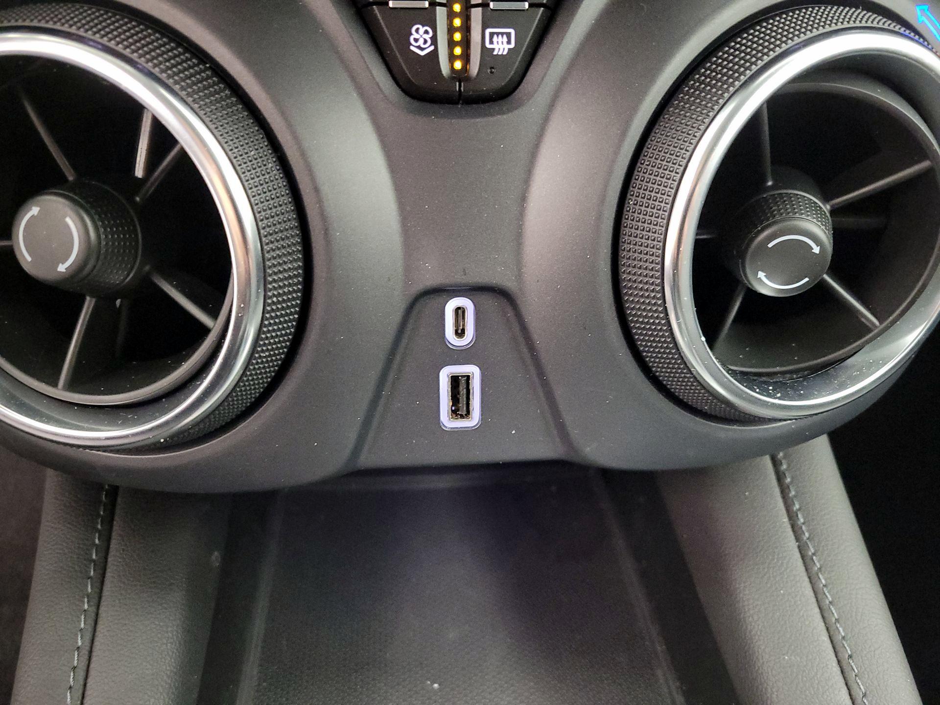 Thumbnail: 2022 Chevrolet Blazer - 18