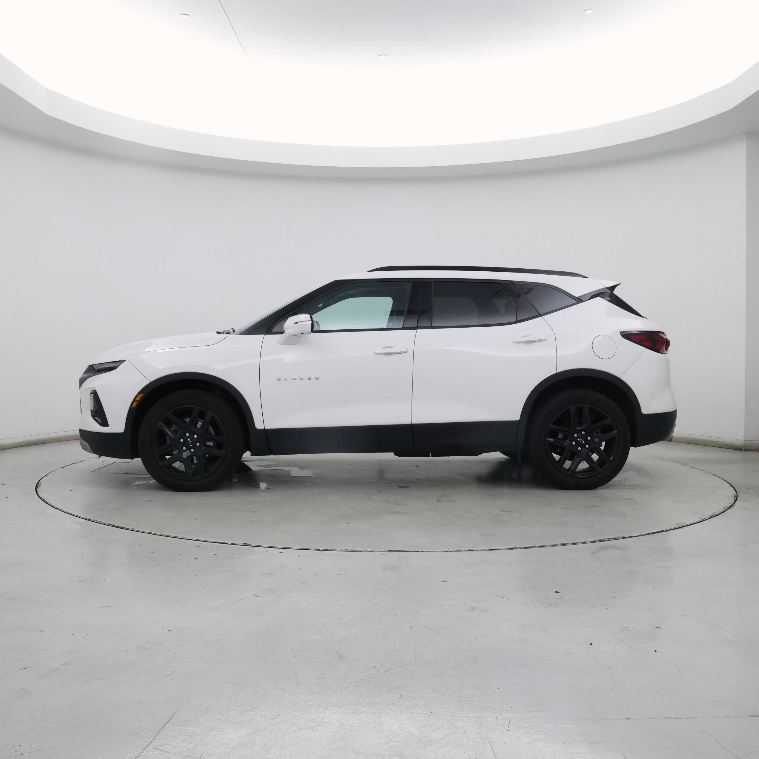 Thumbnail: 2022 Chevrolet Blazer - 3