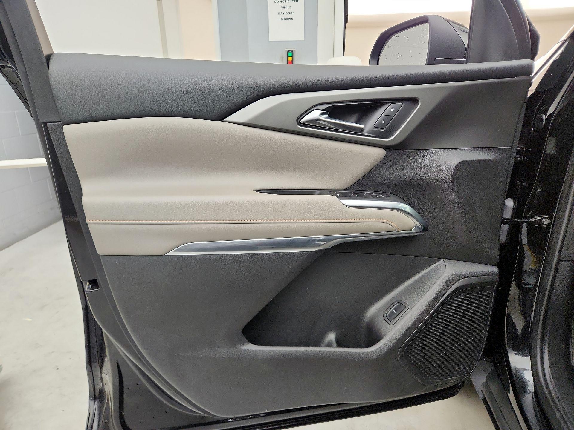 Thumbnail: 2025 Chevrolet Traverse - 12