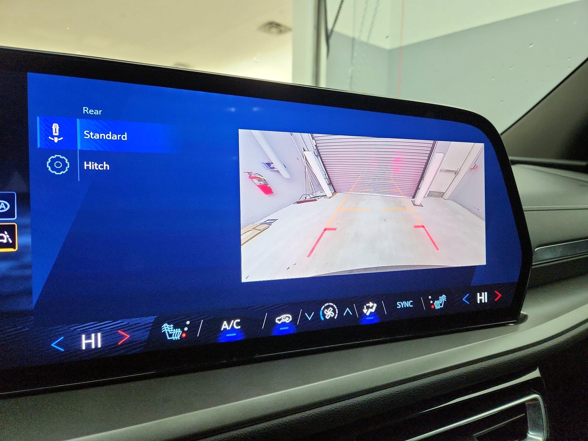 Thumbnail: 2025 Chevrolet Traverse - 15