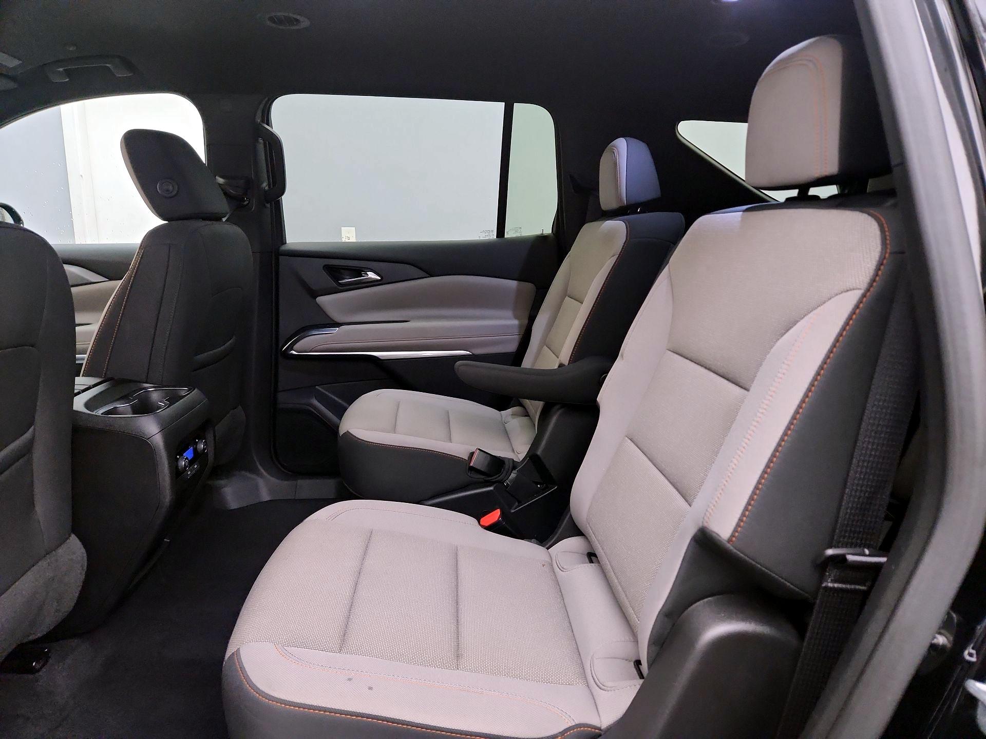 Thumbnail: 2025 Chevrolet Traverse - 20