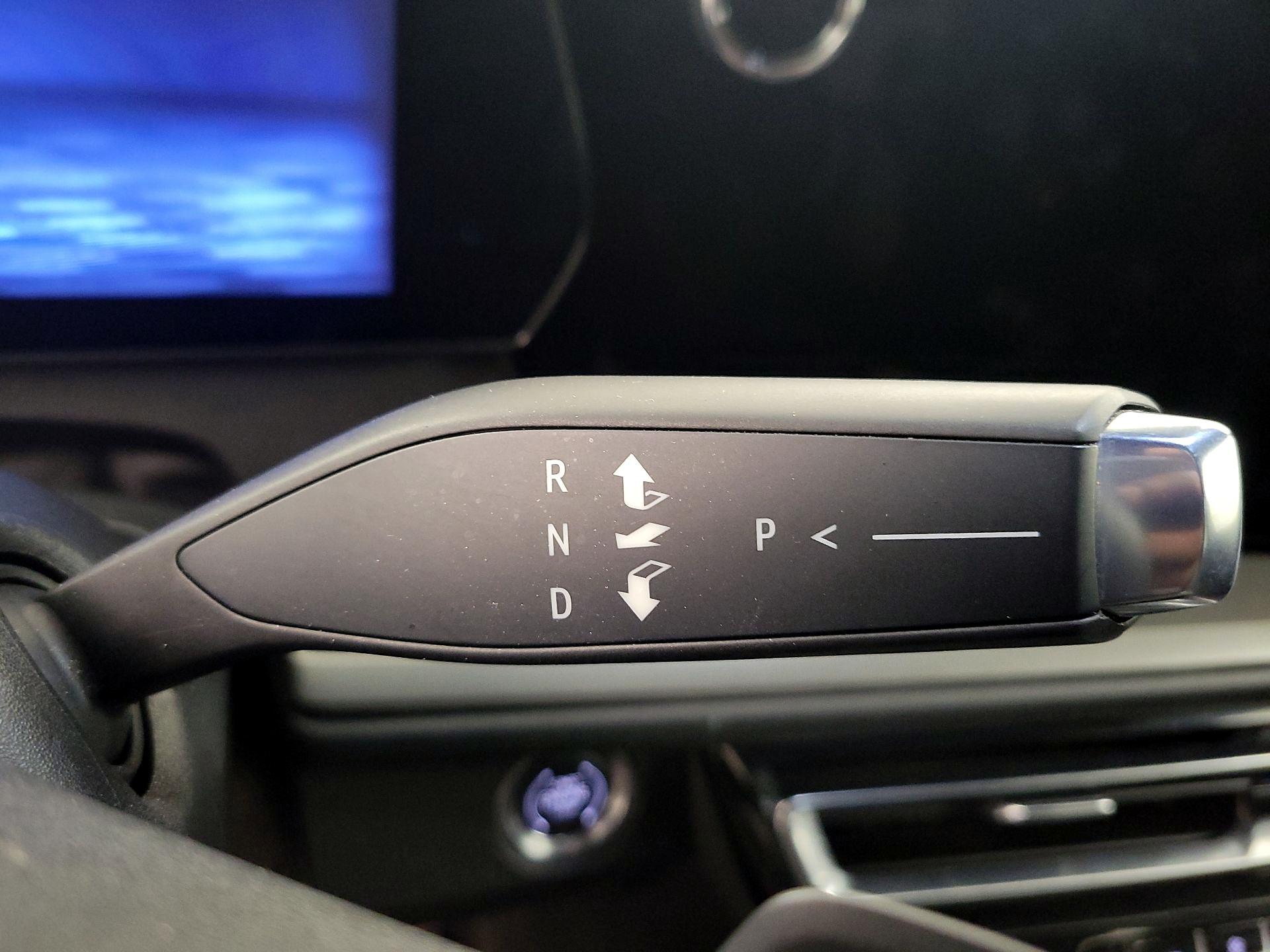 Thumbnail: 2025 Chevrolet Traverse - 18