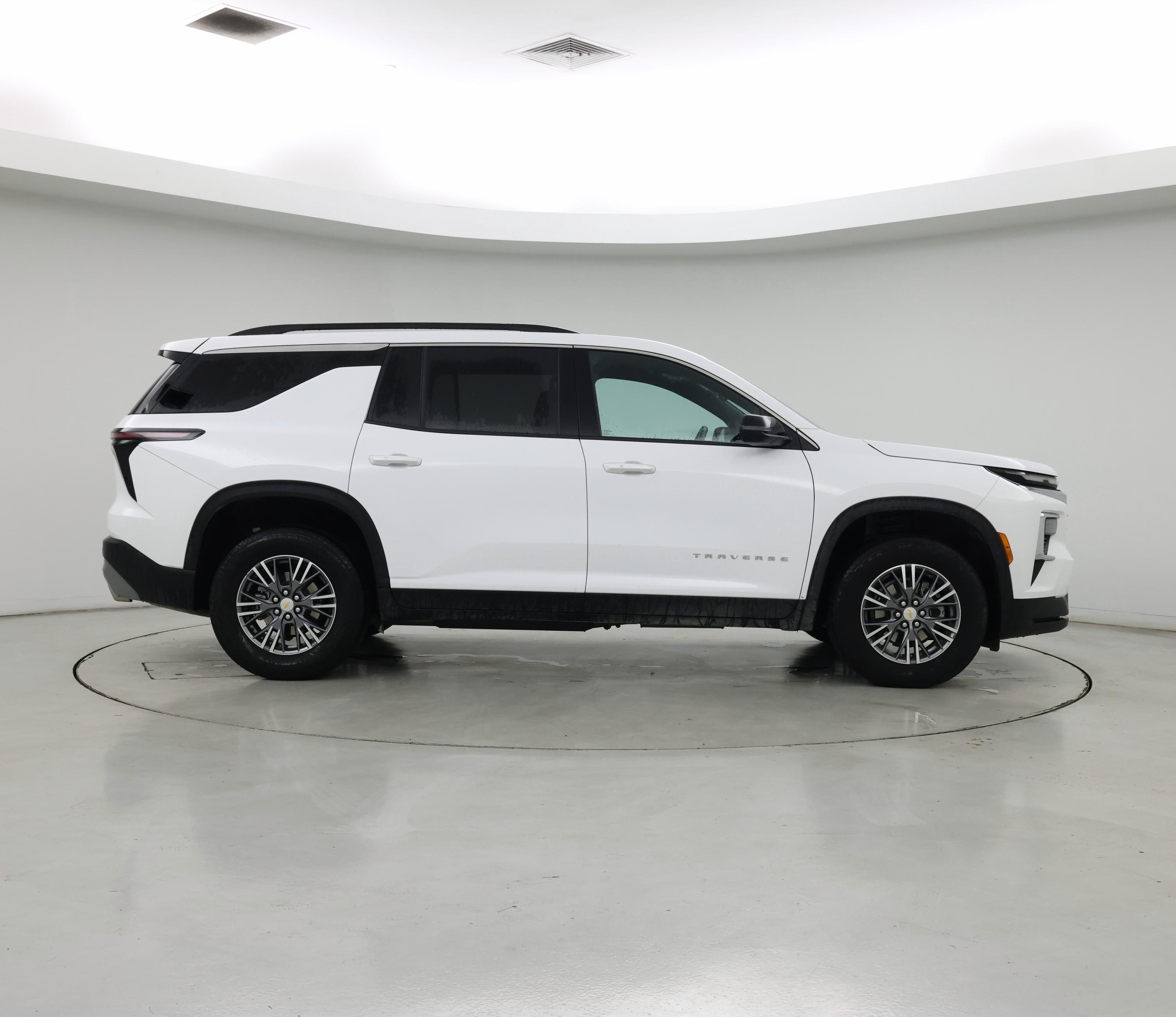 Thumbnail: 2025 Chevrolet Traverse - 7