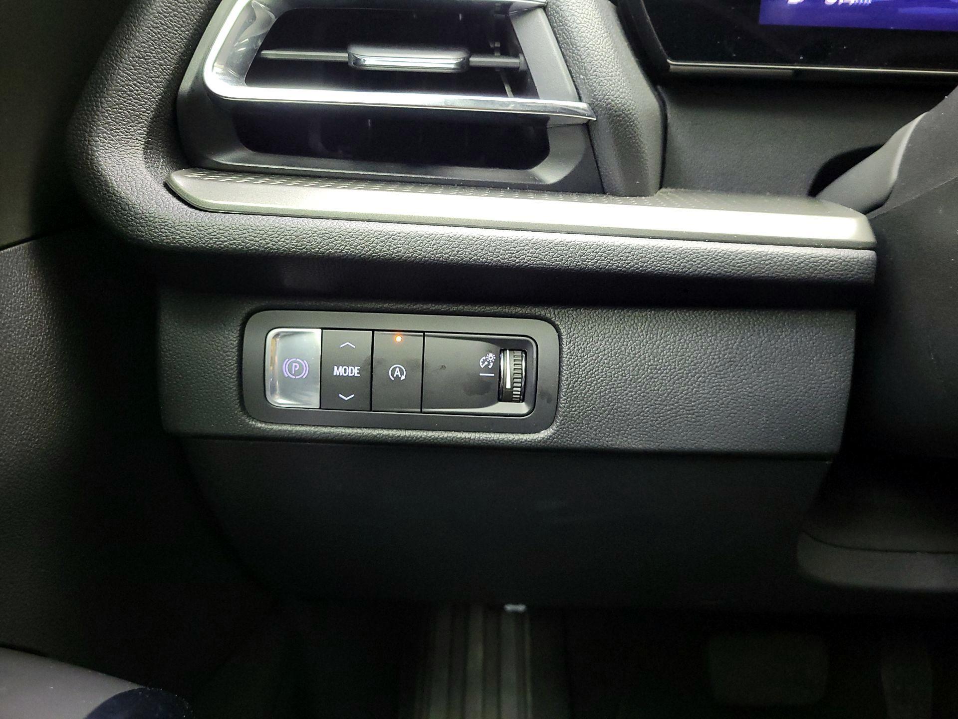 Thumbnail: 2025 Chevrolet Traverse - 13